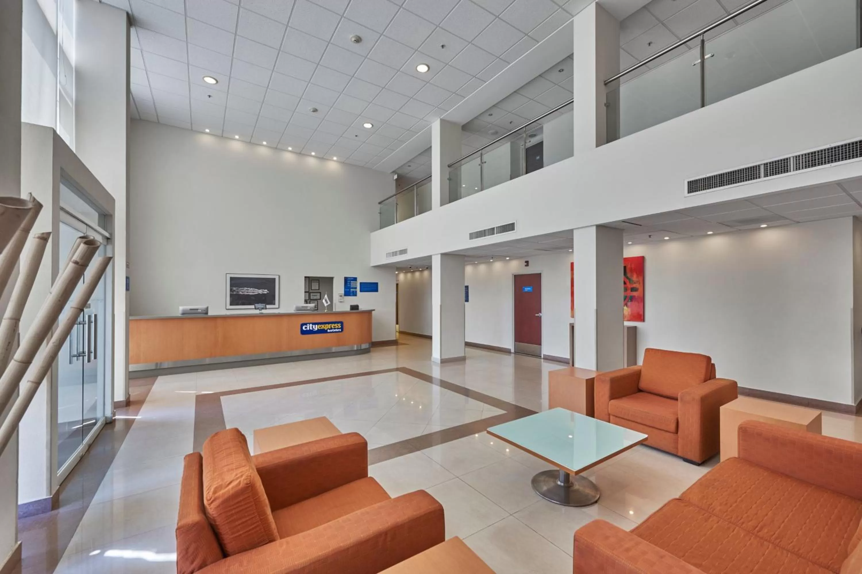 Lobby or reception in City Express by Marriott Mazatlan
