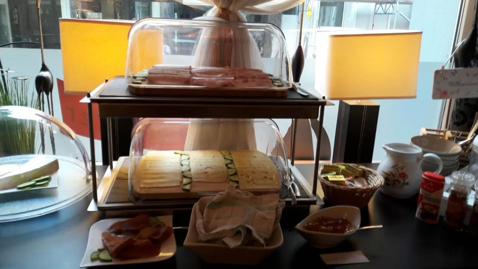 Food and drinks in Hotel-Nachtwächter