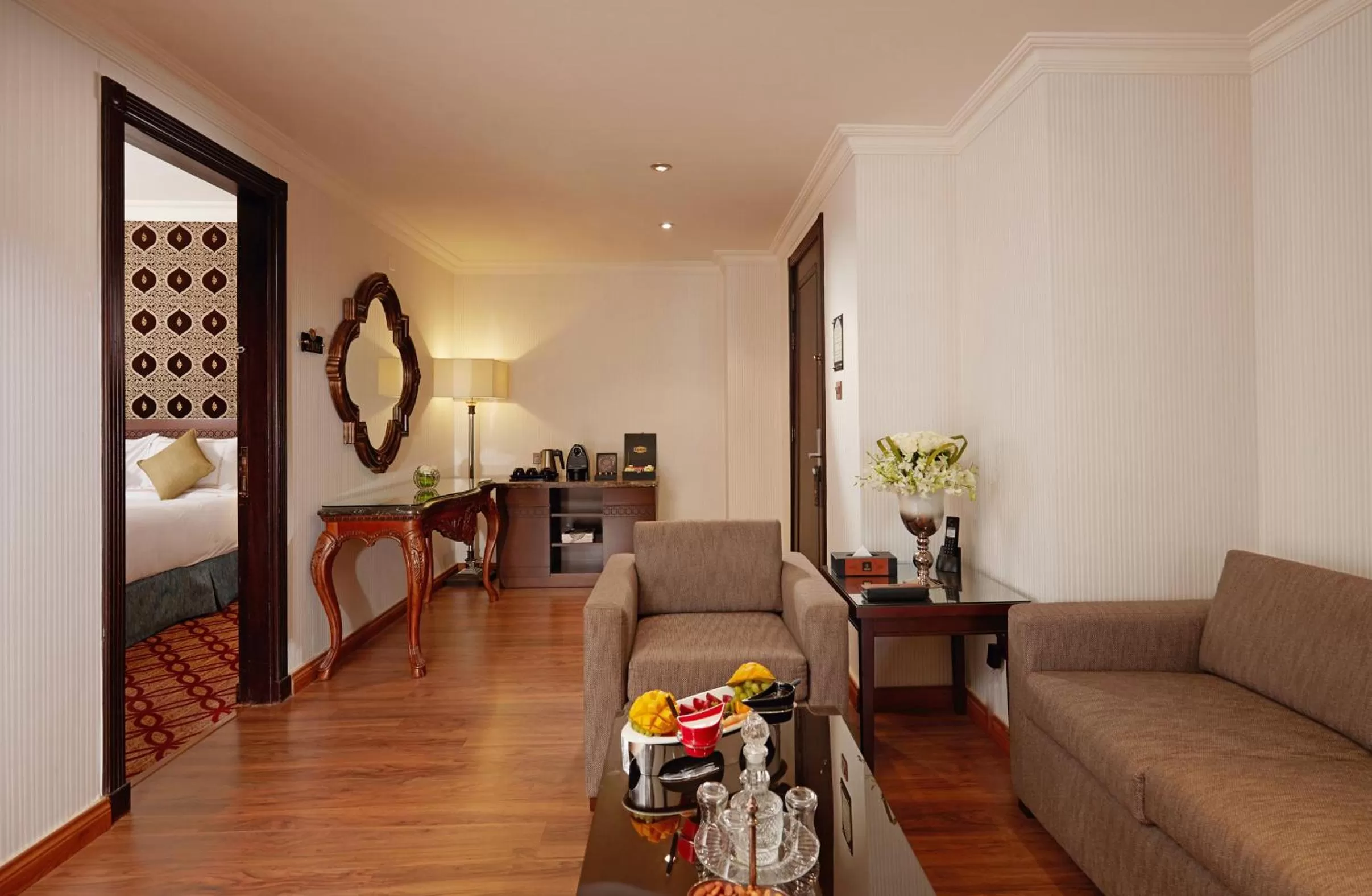 Living room in Dallah Taibah Hotel