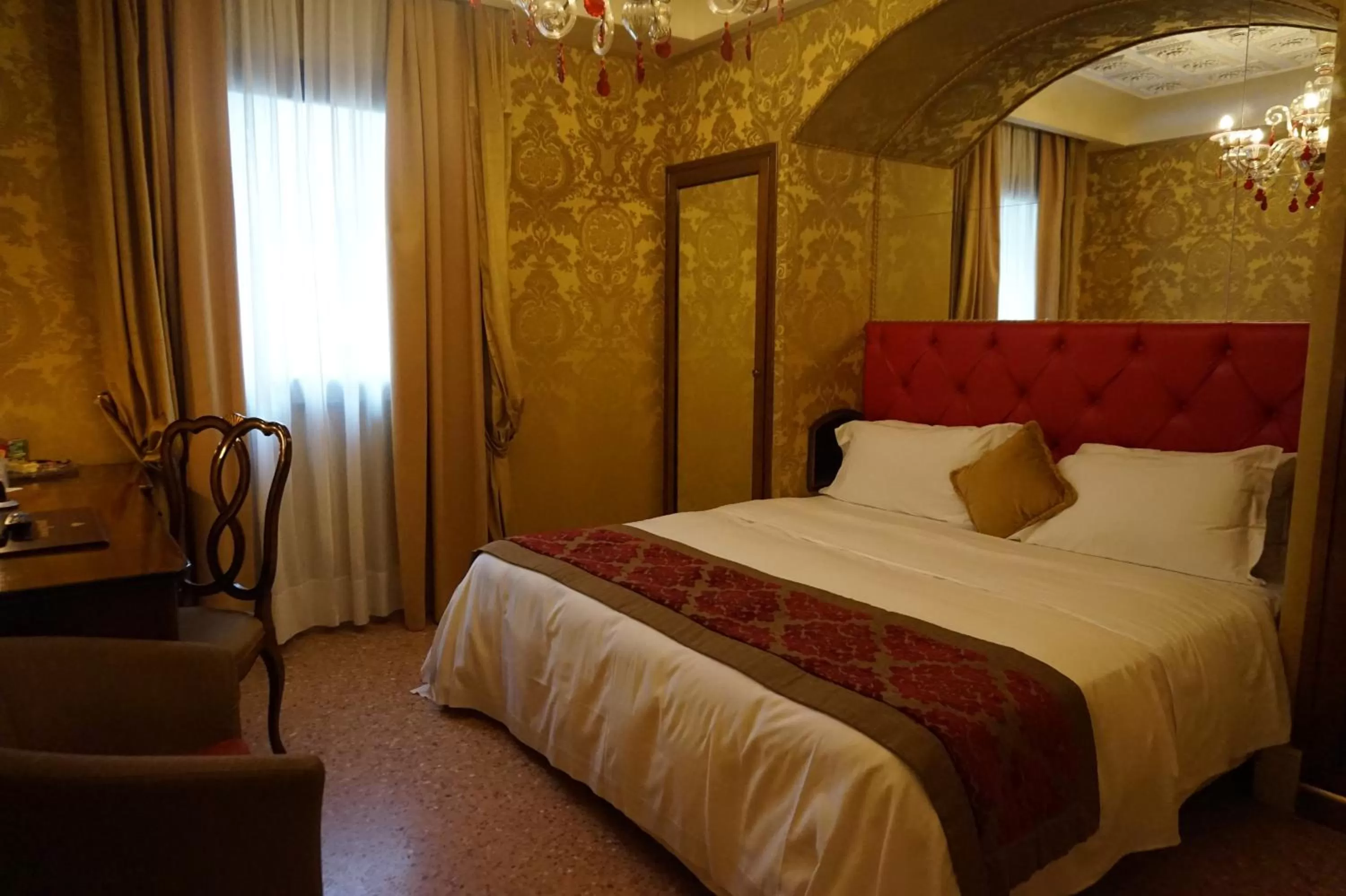 Bed in Pesaro Palace