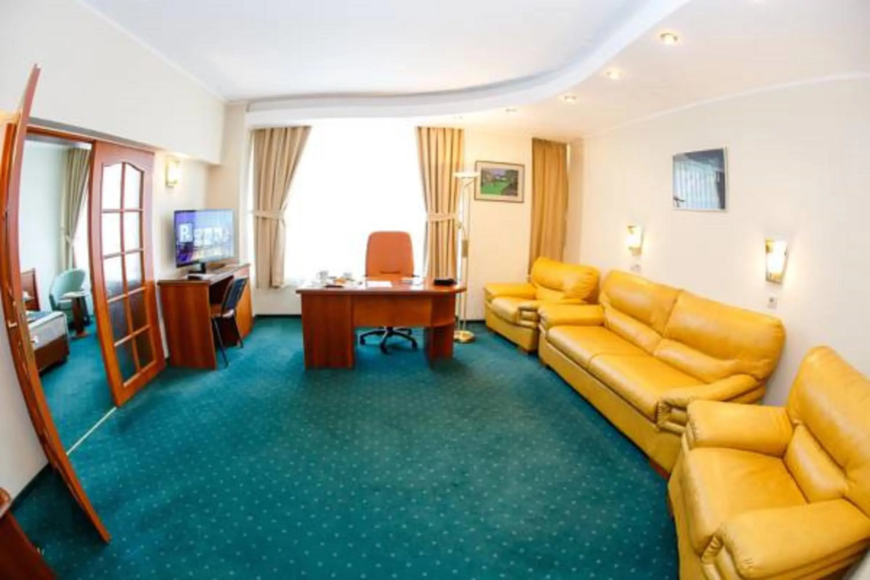 TV and multimedia, Seating Area in Unirea Hotel & Spa