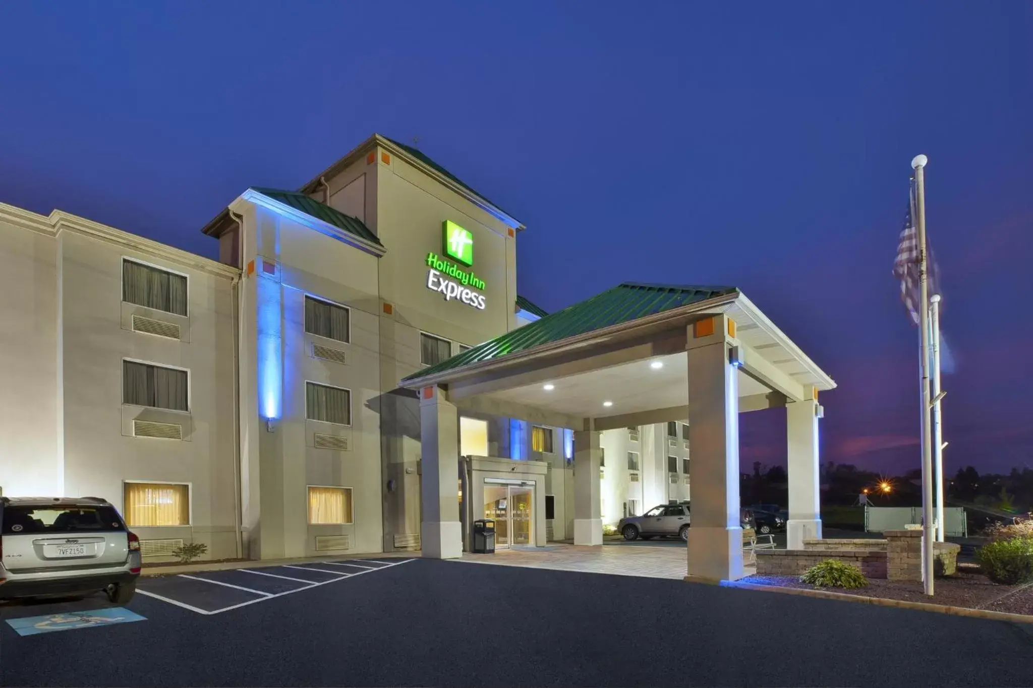 Property Building in Holiday Inn Express Irwin-PA Turnpike Exit 67, an IHG Hotel