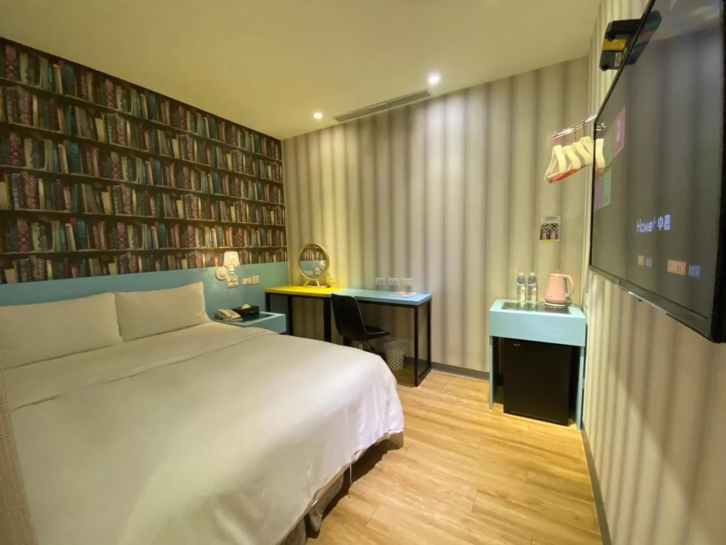 bunk bed, Bed in 191 Hotel