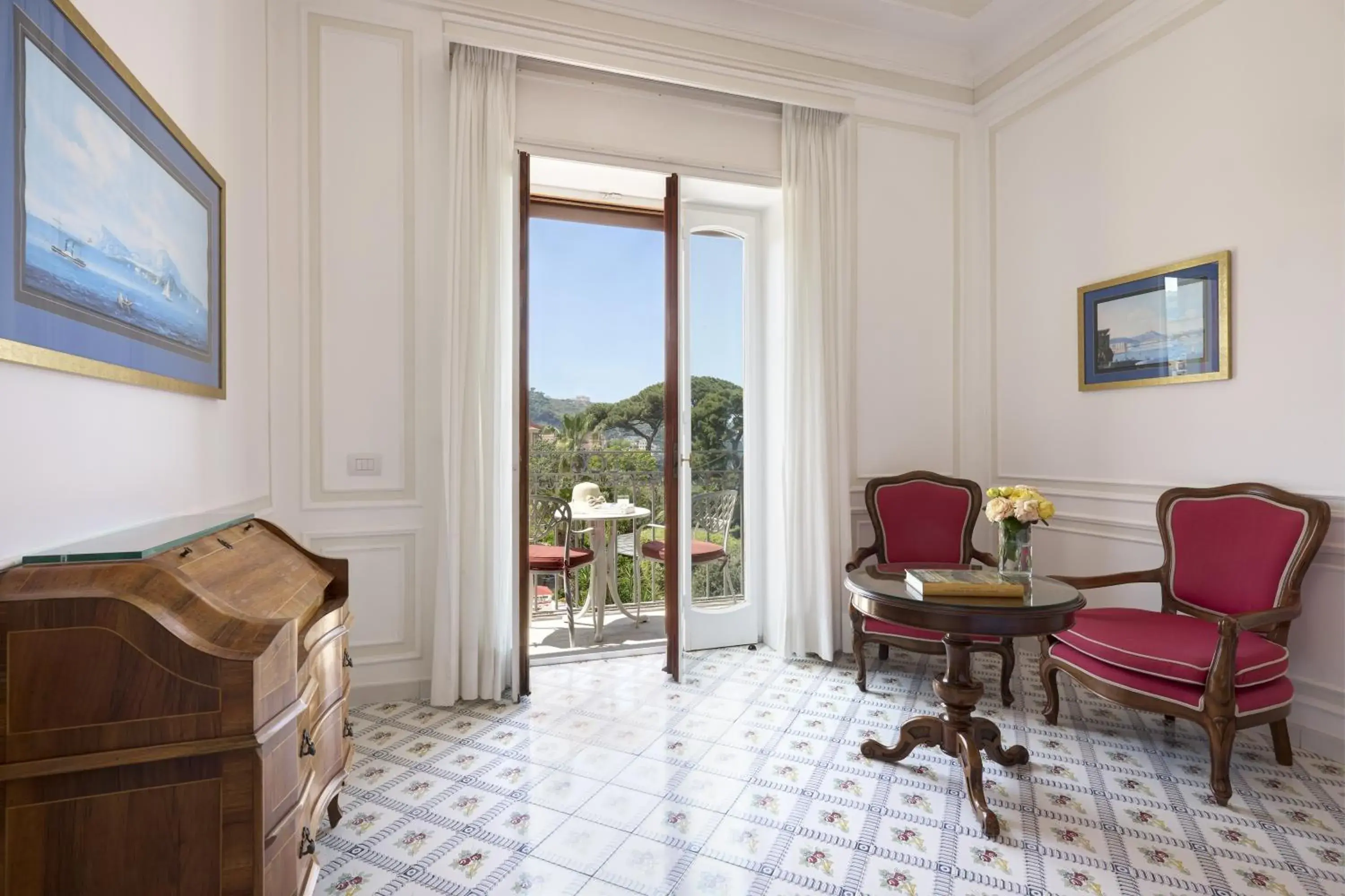 Seating Area in Grand Hotel Ambasciatori