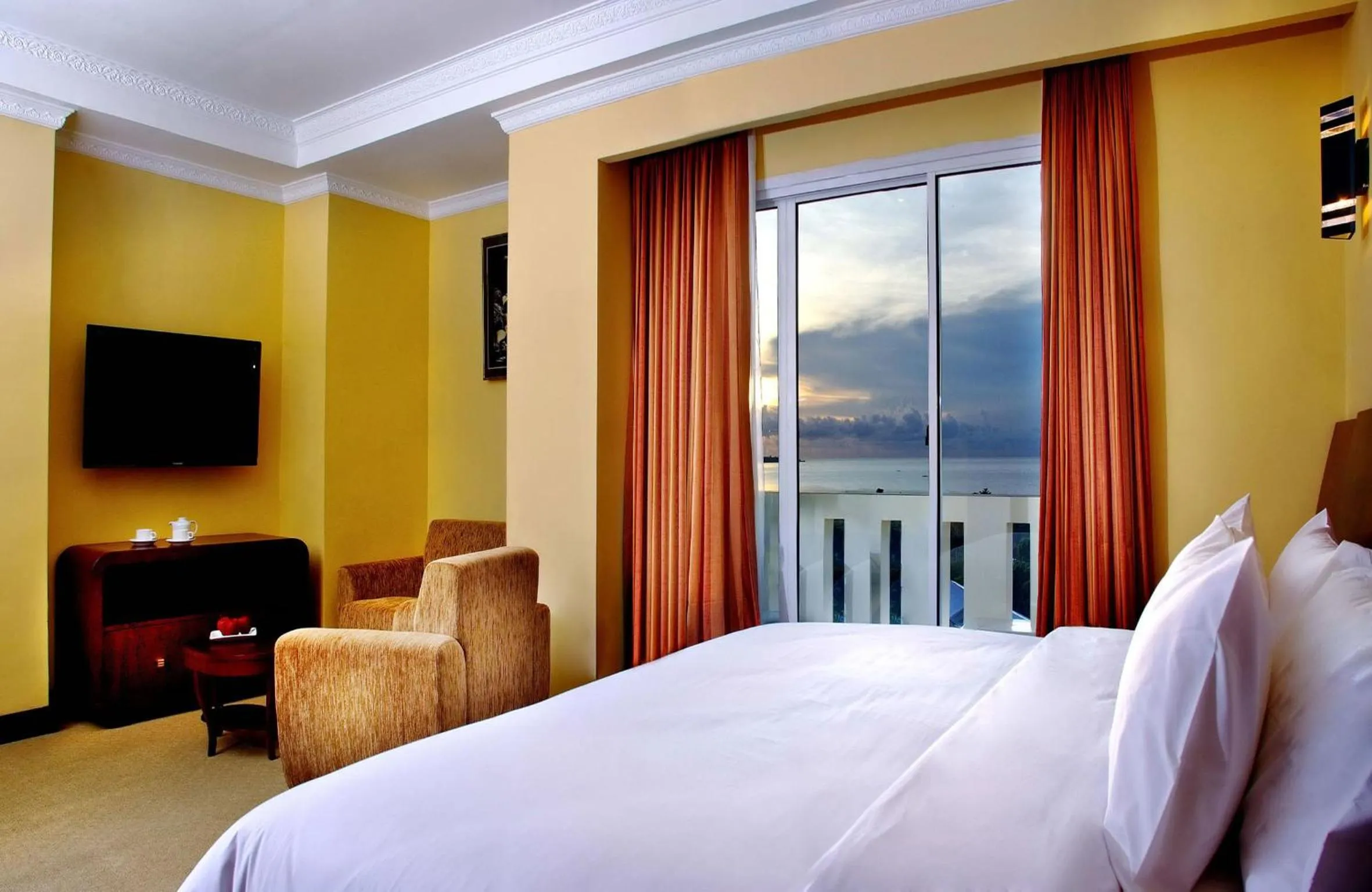 Bedroom, Bed in Aston Niu Manokwari Hotel & Conference Center