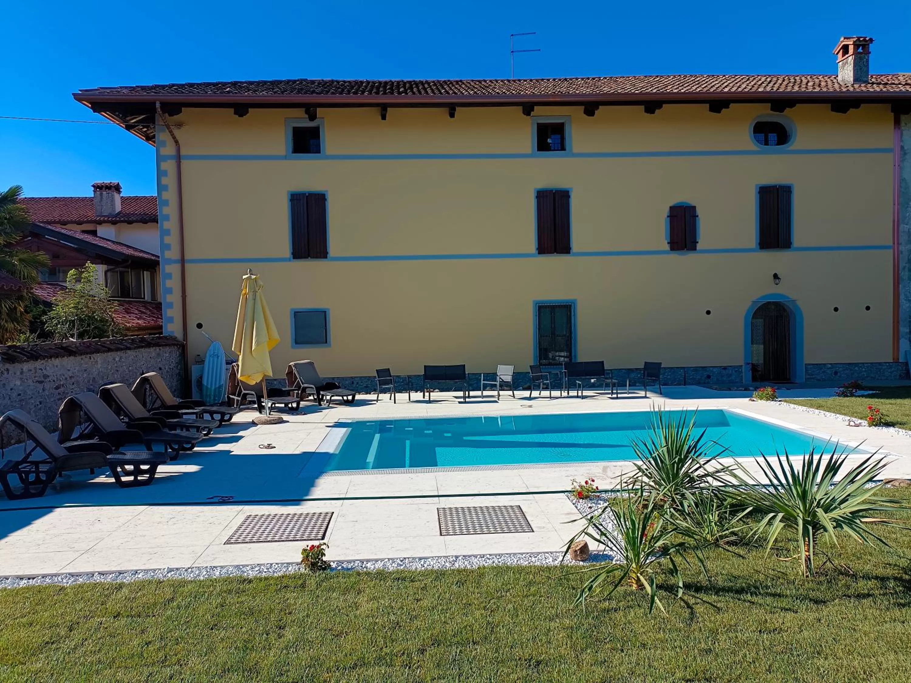 Property building in Casa Pellis