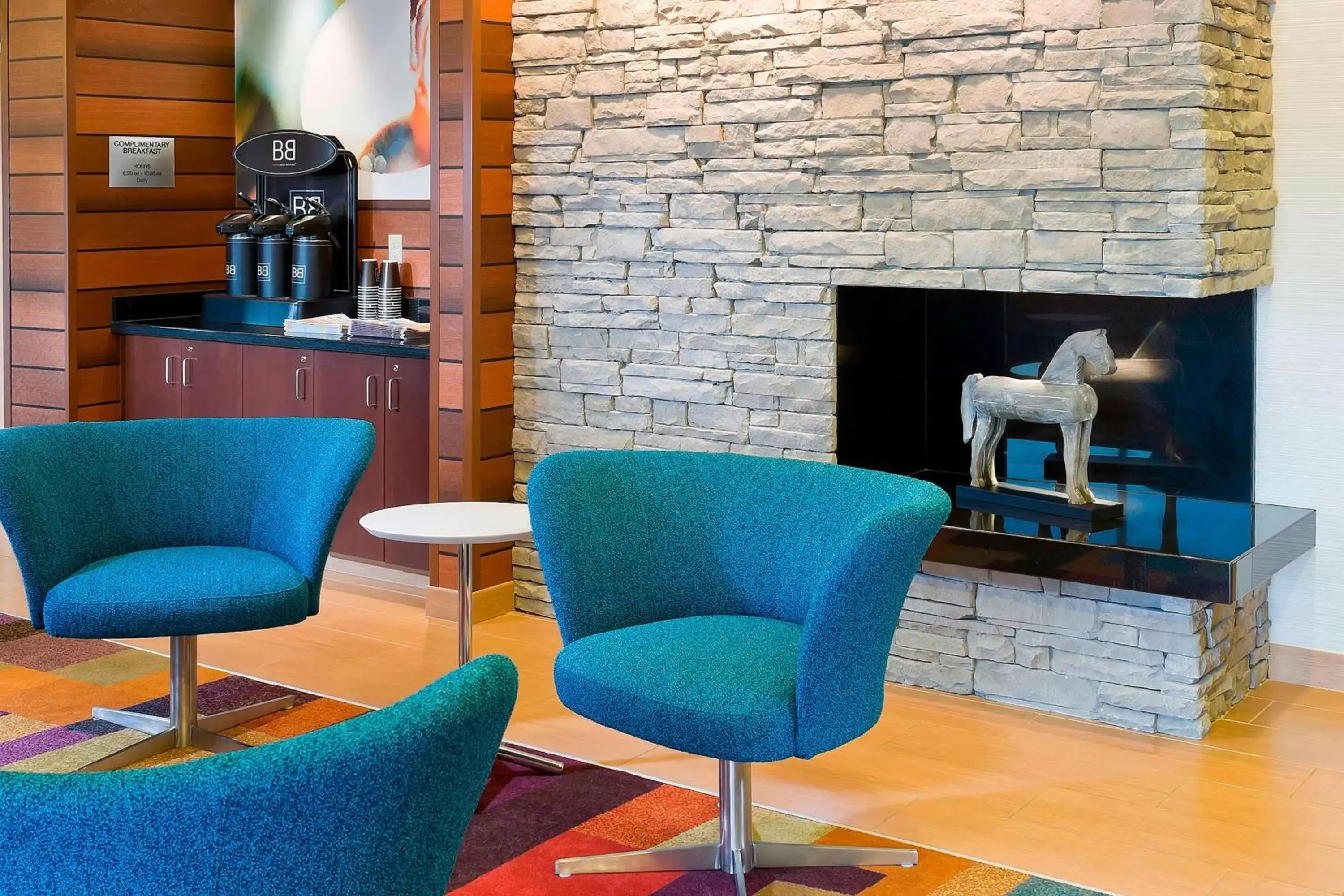 Lobby or reception, Seating Area in Fairfield Inn & Suites Lexington Keeneland Airport