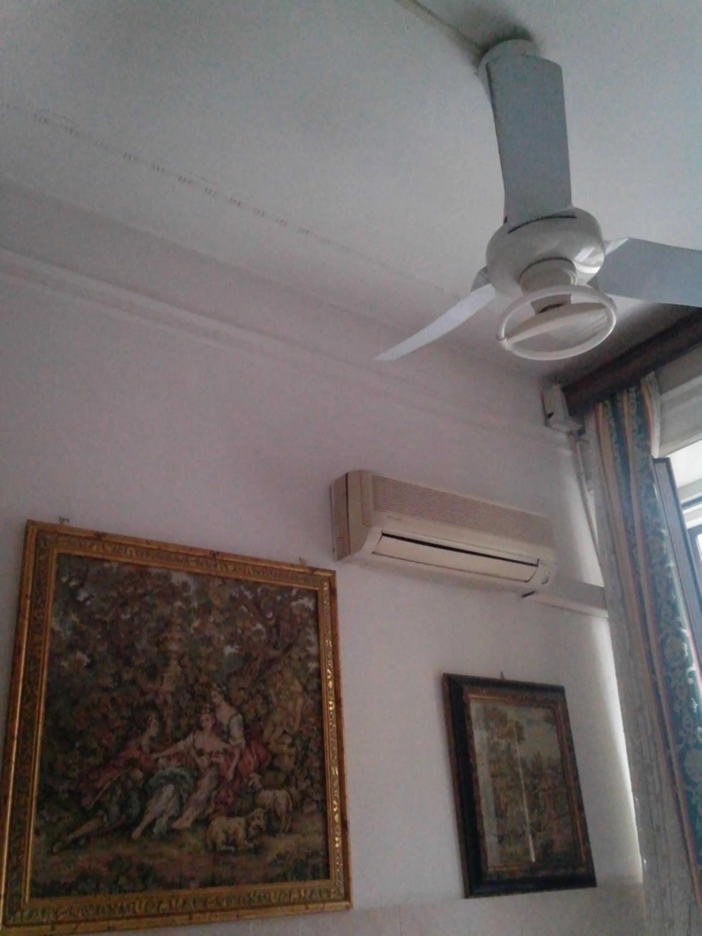 Decorative detail in Hotel Stadler 2