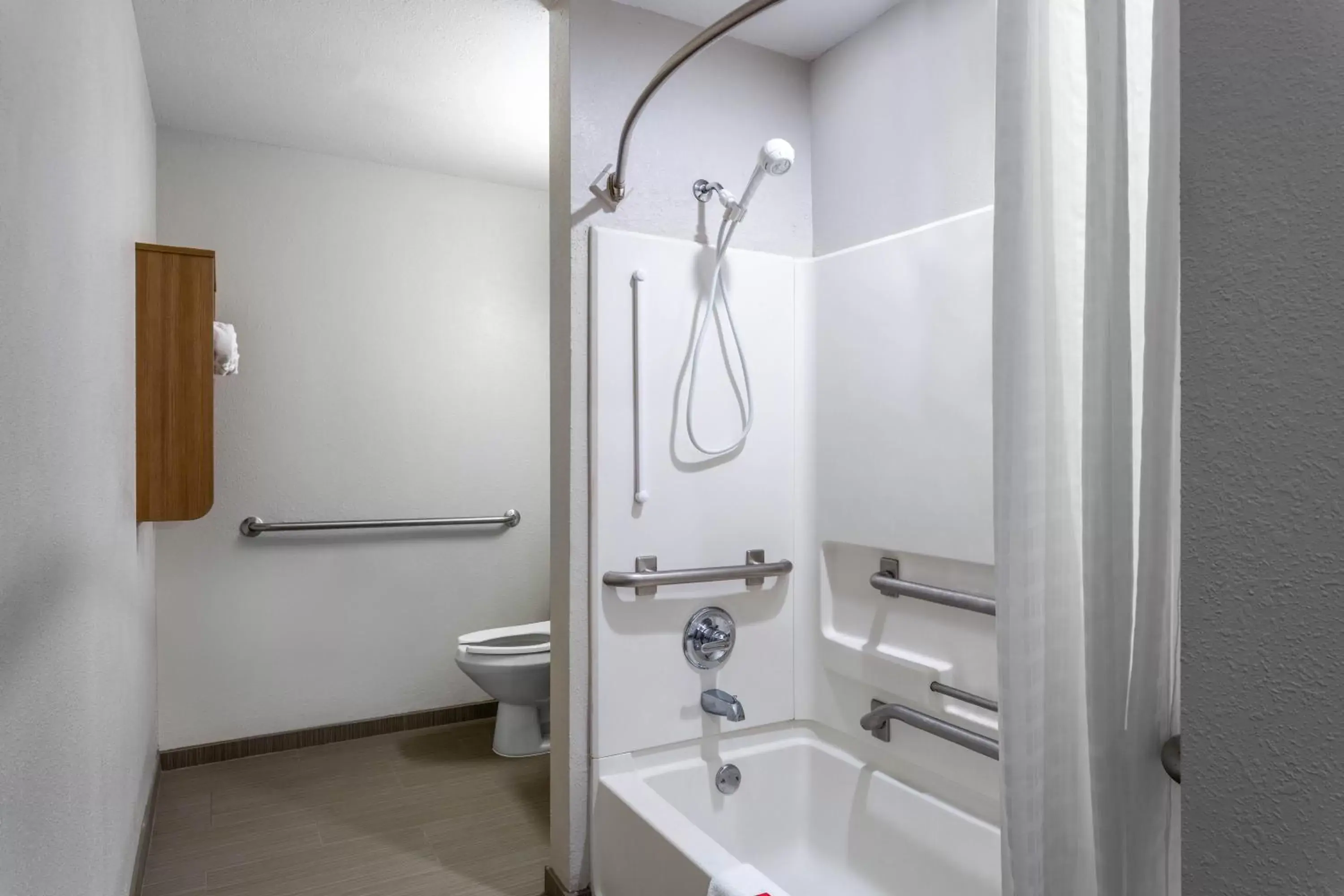 King Room - Disability Access - Non-Smoking in Microtel Inn & Suites by Wyndham Burlington King Room - Disability Access - Non-Smoking in Microtel Inn & Suites by Wyndham Burlington