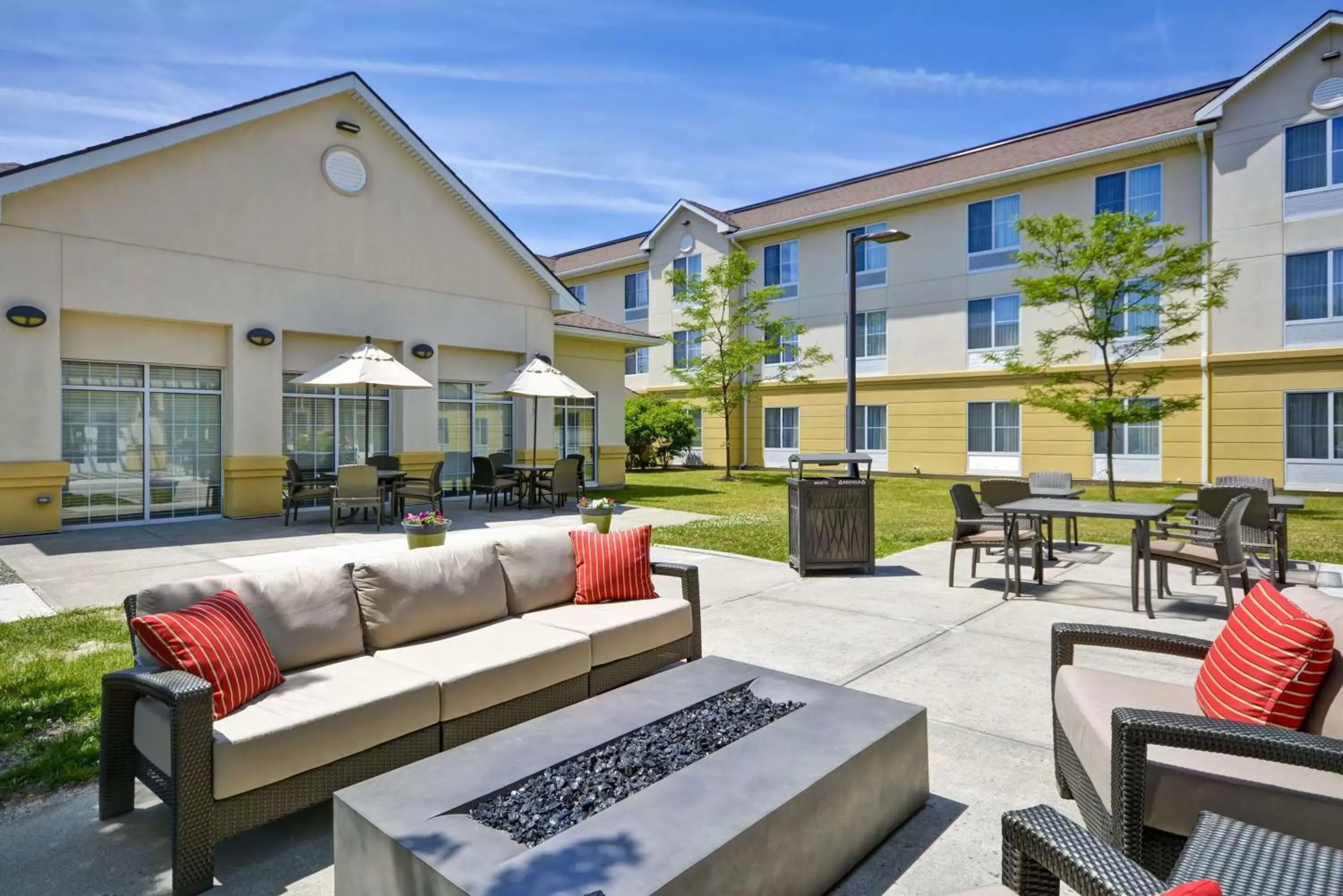 Patio, Property Building in The Homewood Suites by Hilton Ithaca
