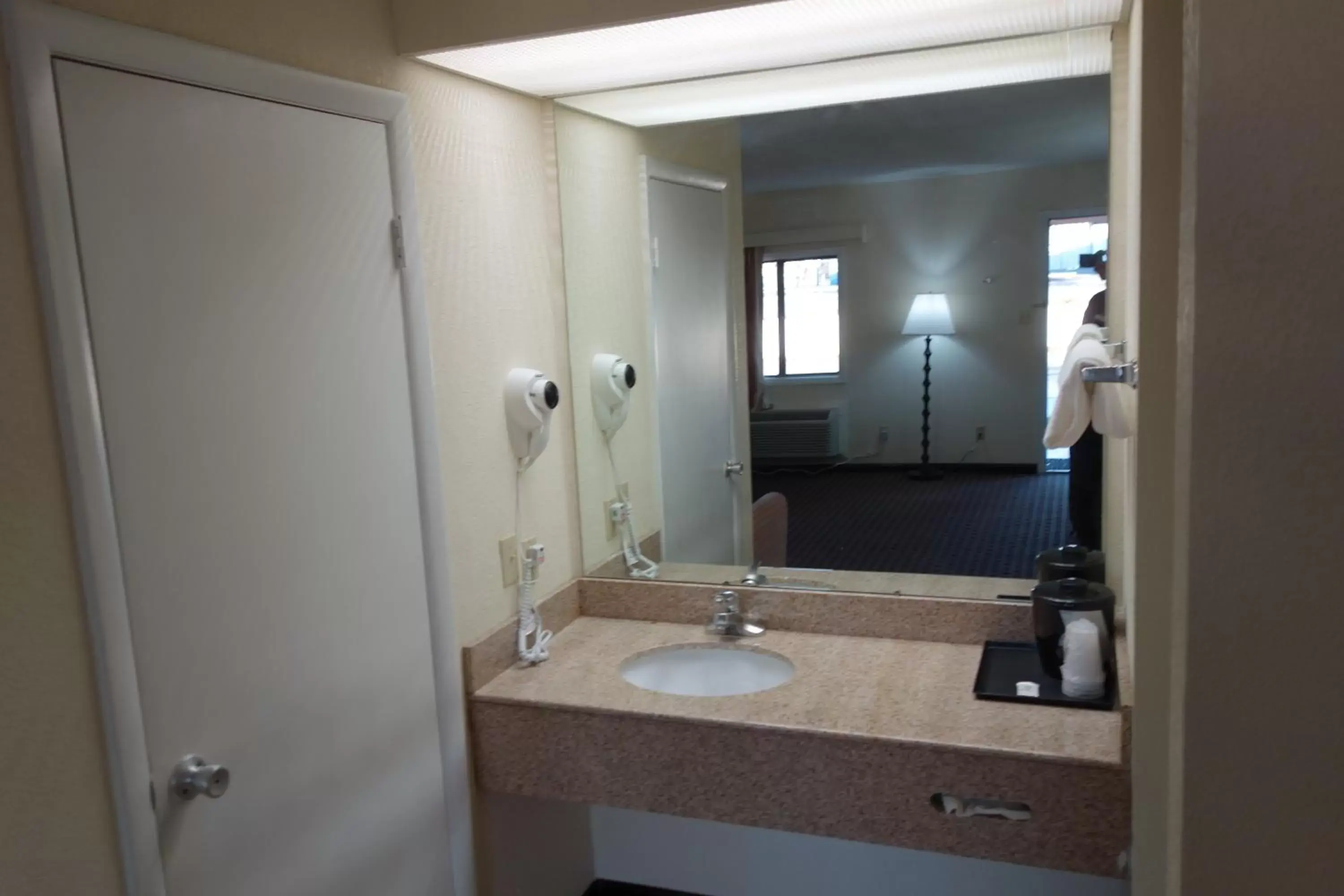 Bathroom in VIP Inn and Suites