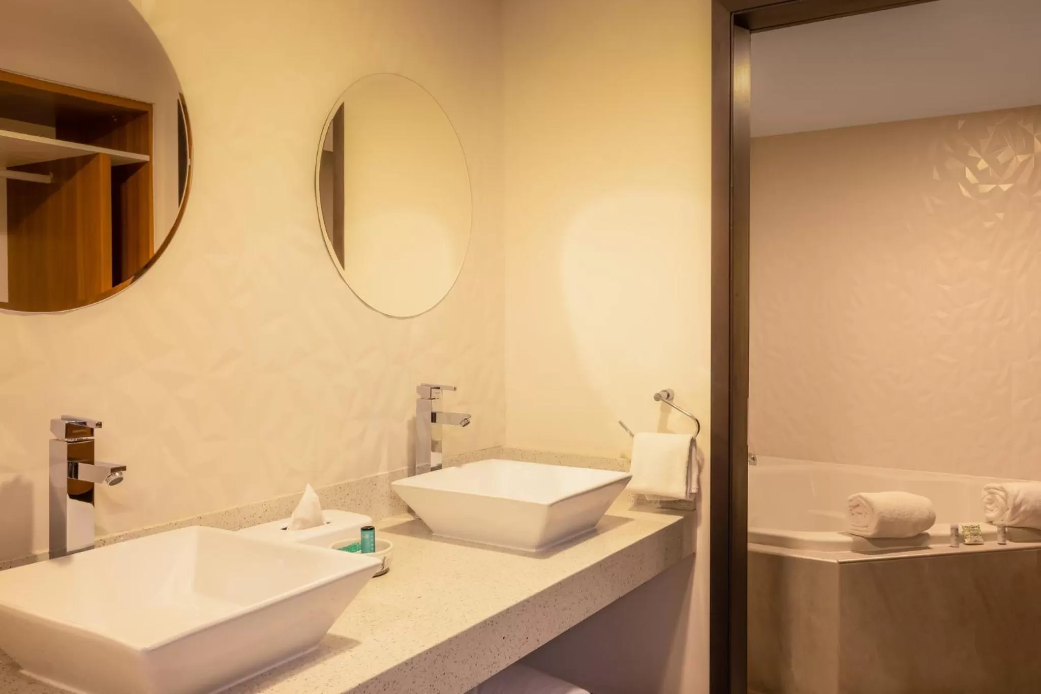 Photo of the whole room in Gamma Ciudad Juarez