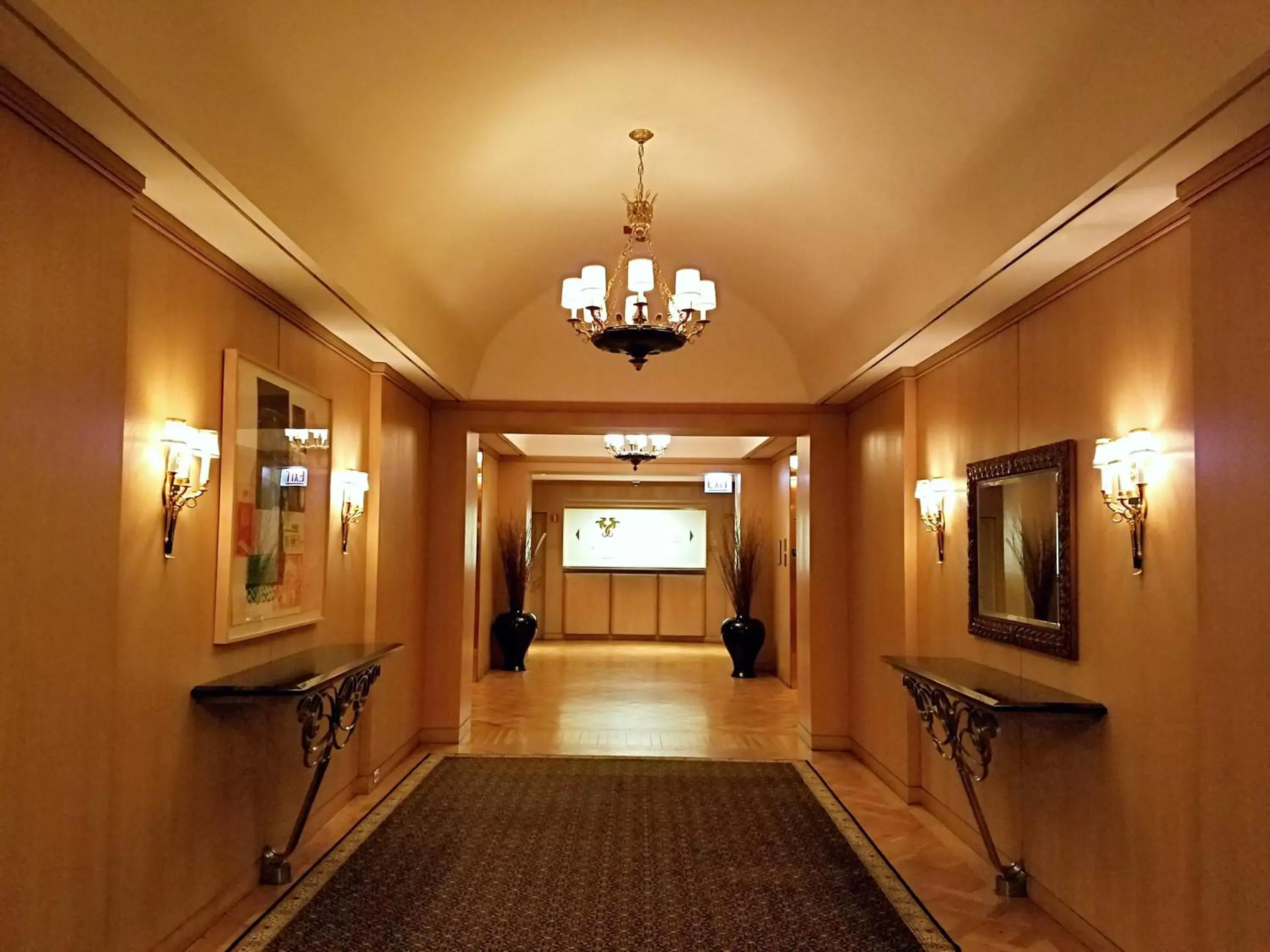 Decorative detail, Lobby/Reception in The Buckingham Hotel