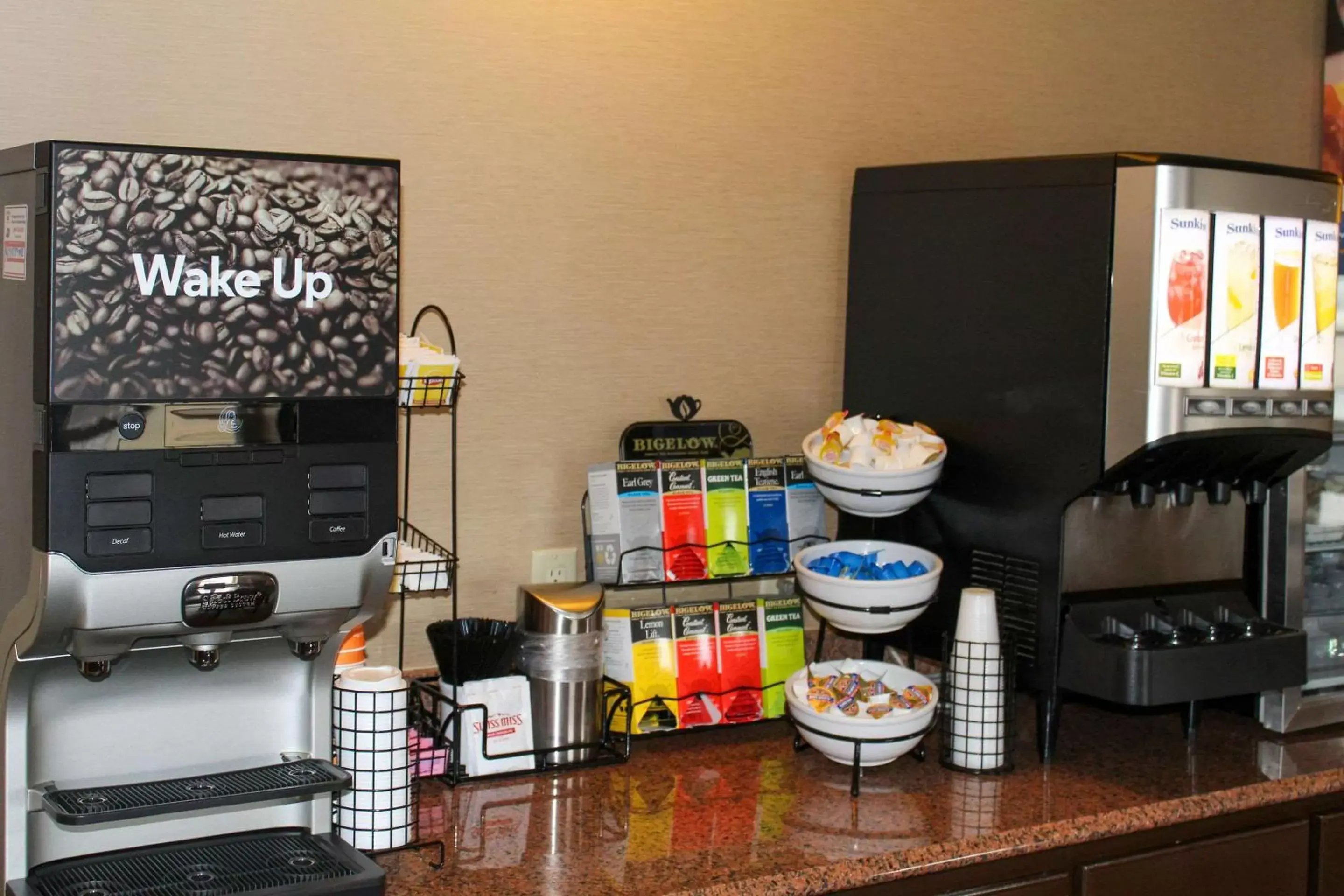 Restaurant/places to eat in Comfort Inn & Suites - Chesterfield