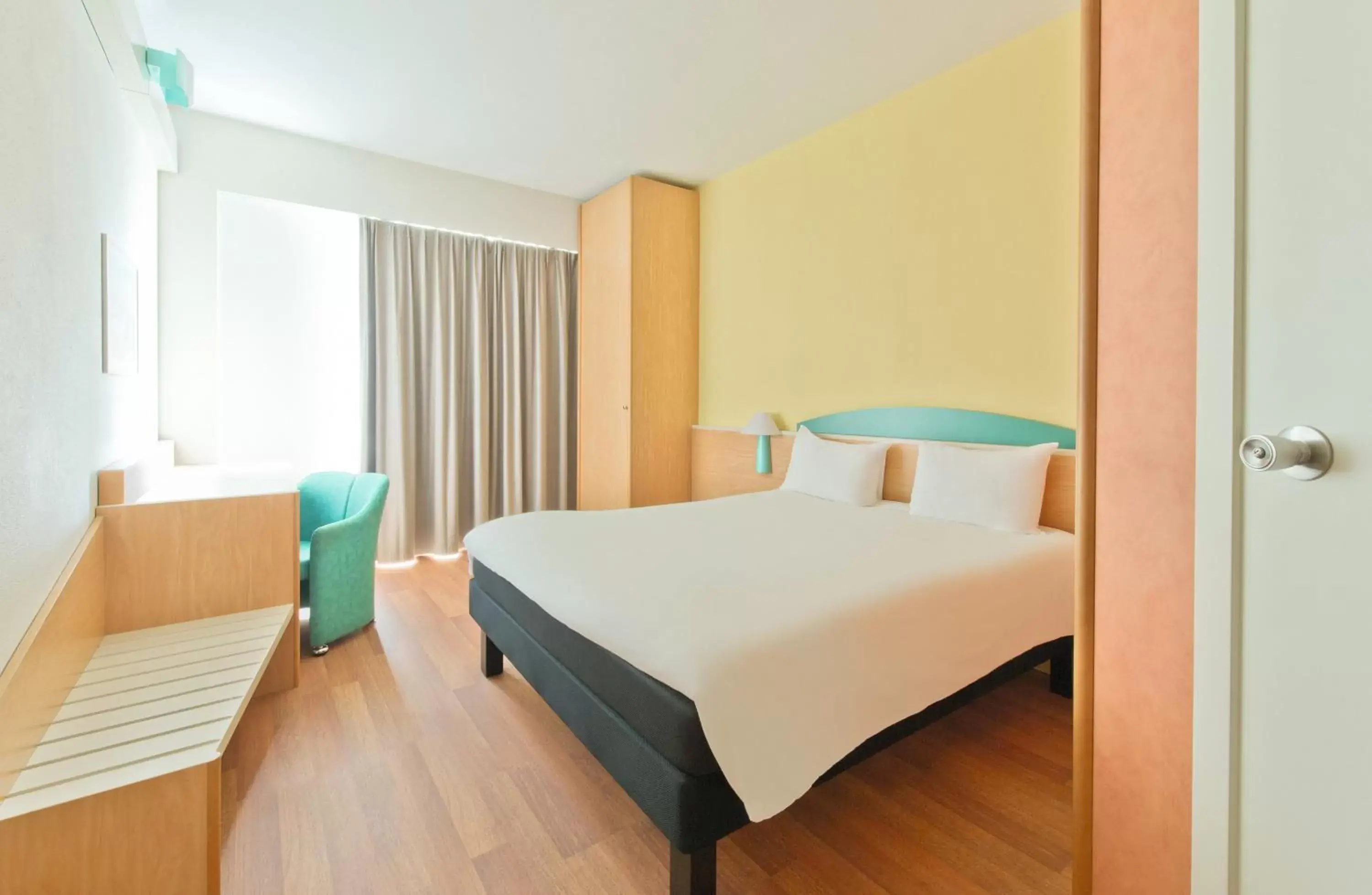 Photo of the whole room, Bed in Hotel Ibis Firenze Nord Aeroporto