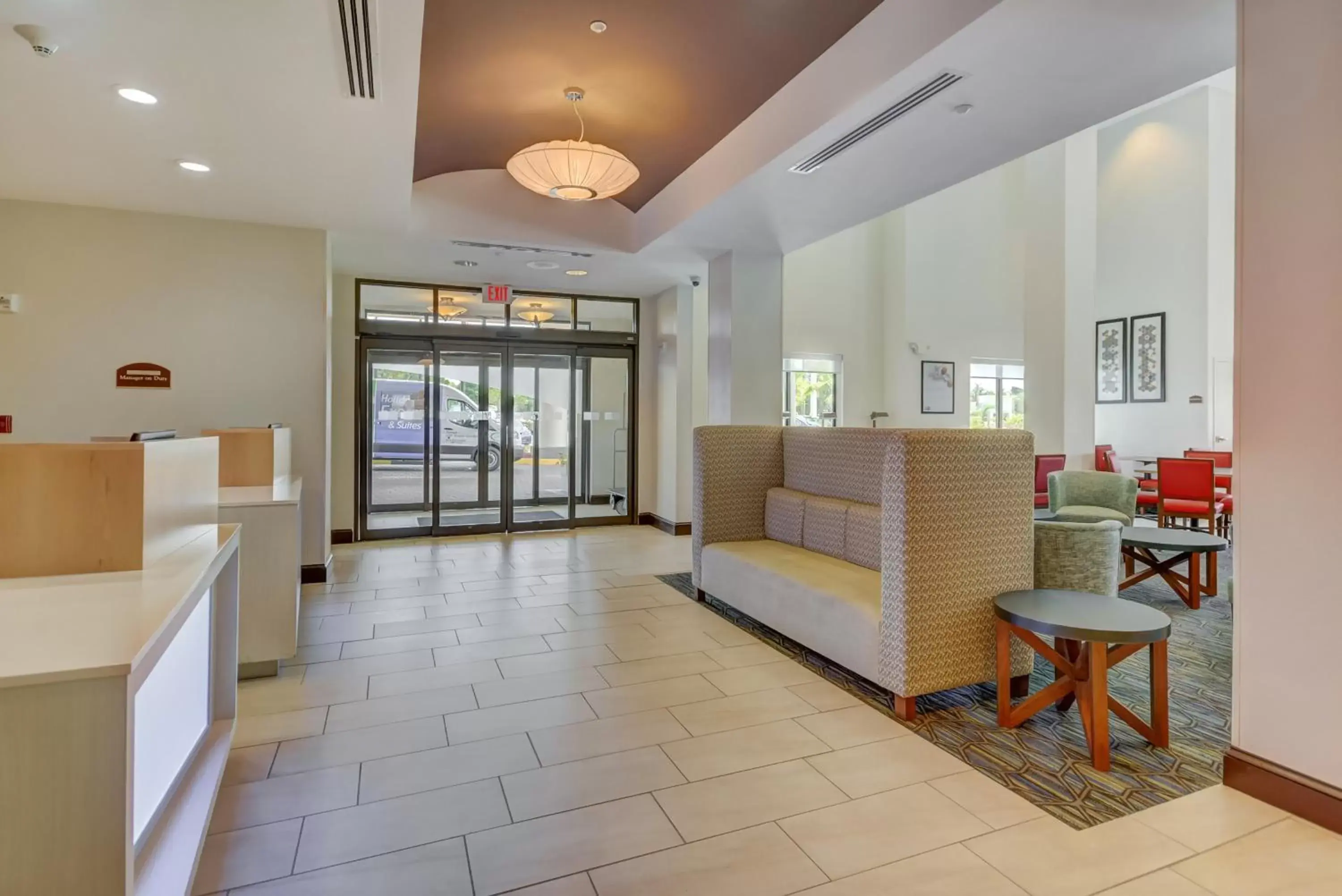 Property building, Lobby/Reception in Holiday Inn Express Hotel & Suites Tampa-USF-Busch Gardens, an IHG Hotel