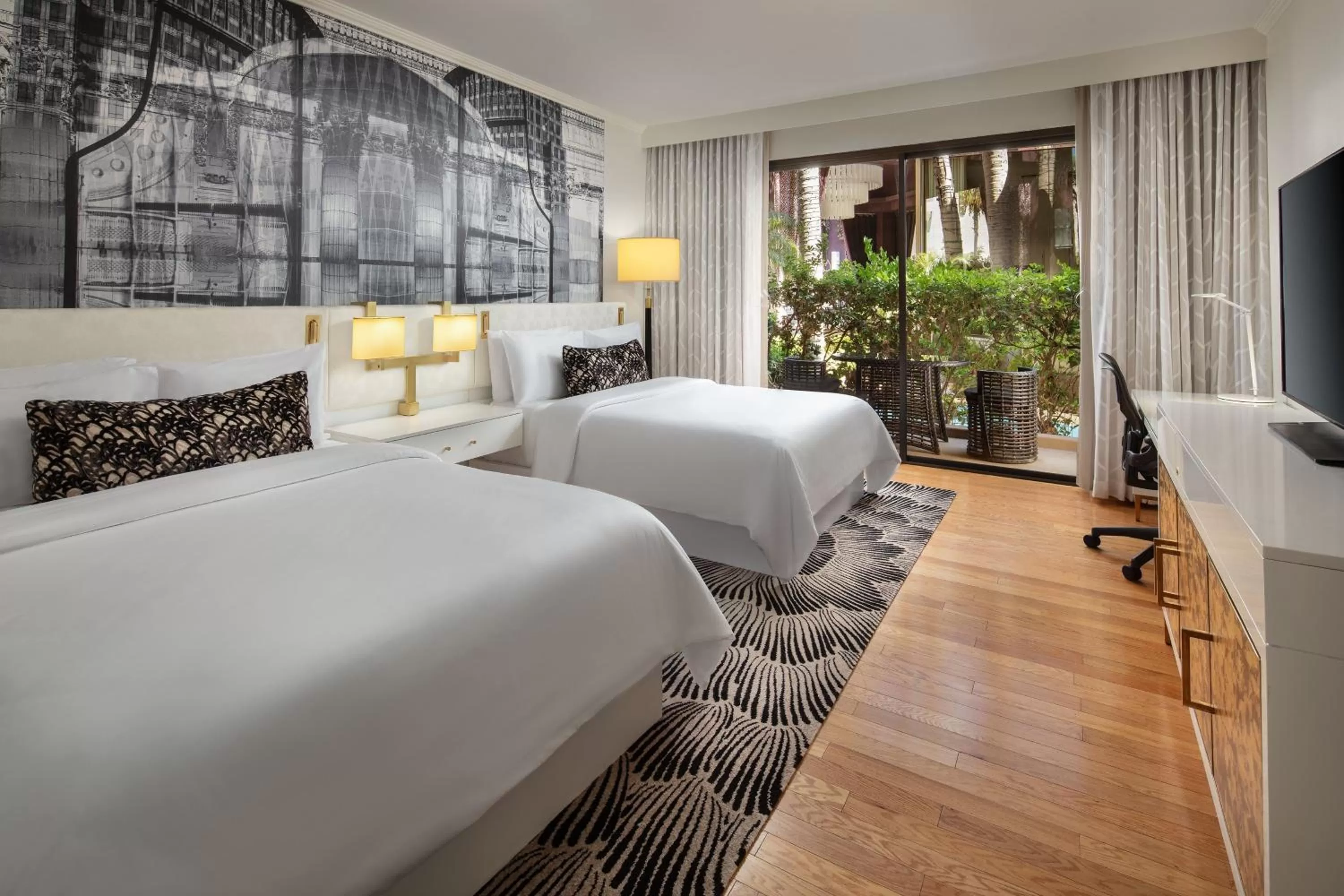 Photo of the whole room, Bed in Avenue of the Arts Costa Mesa, a Tribute Portfolio Hotel