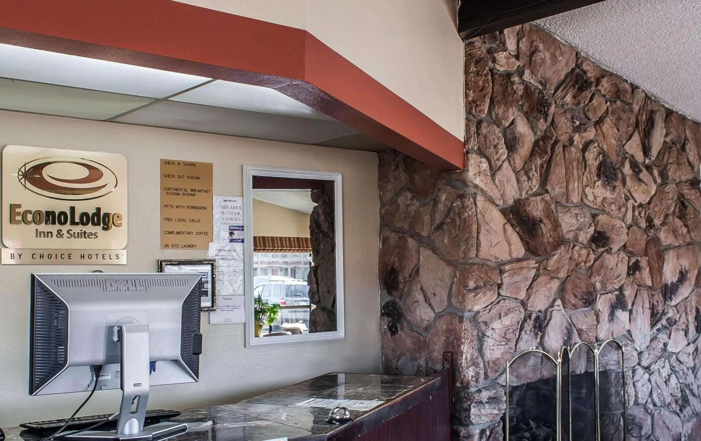 Lobby or reception in Econo Lodge Inn & Suites Hoquiam