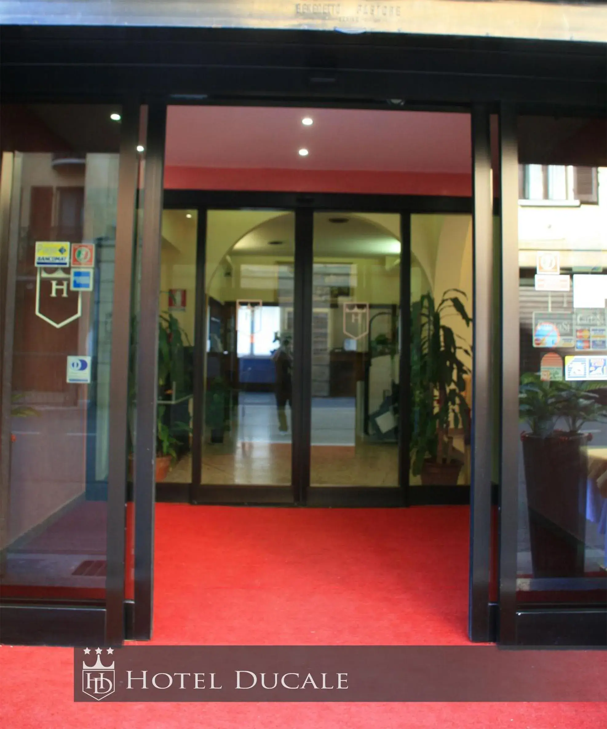 Facade/entrance in Hotel Ducale