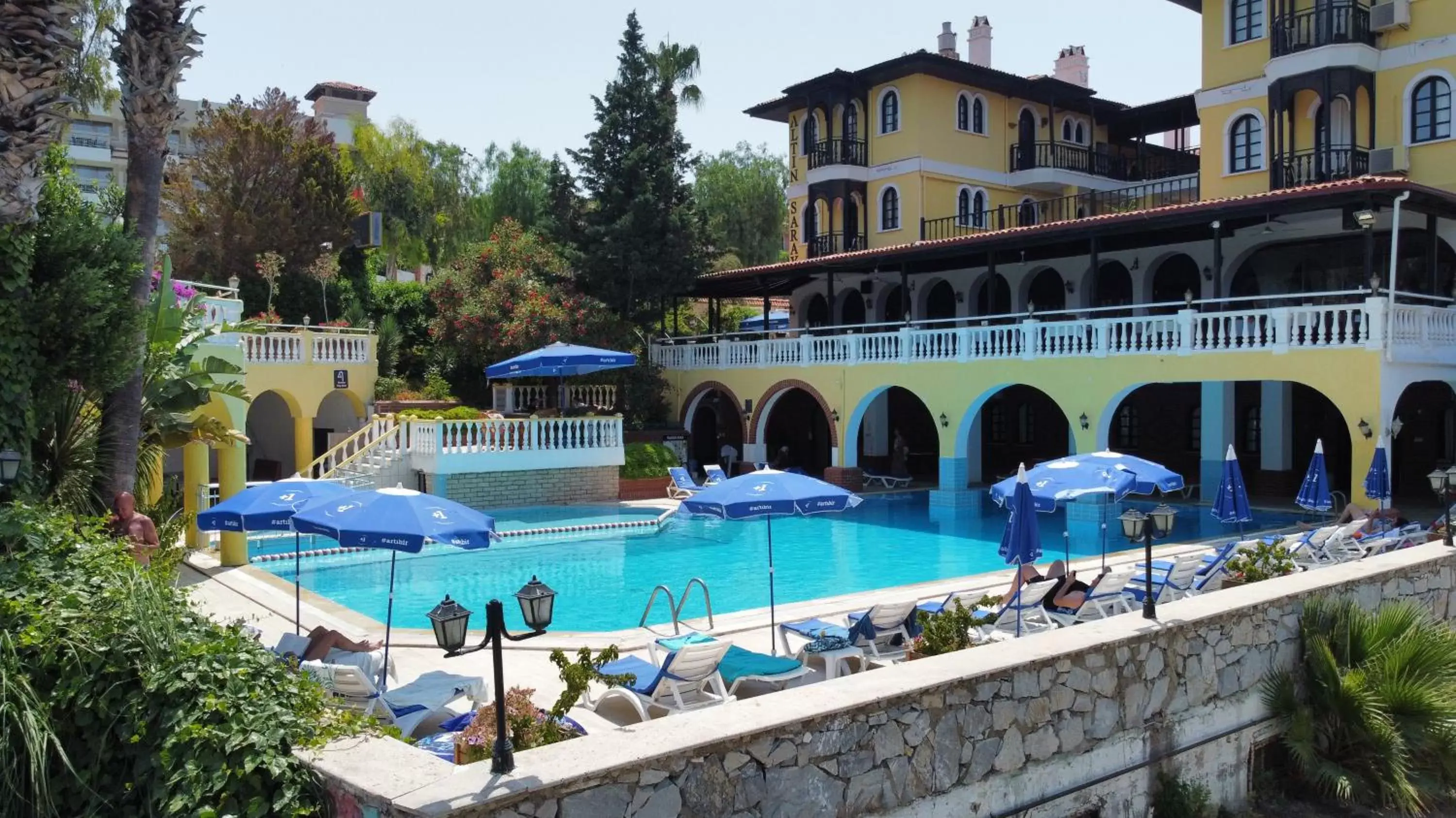 Property building, Swimming Pool in Altinsaray Hotel