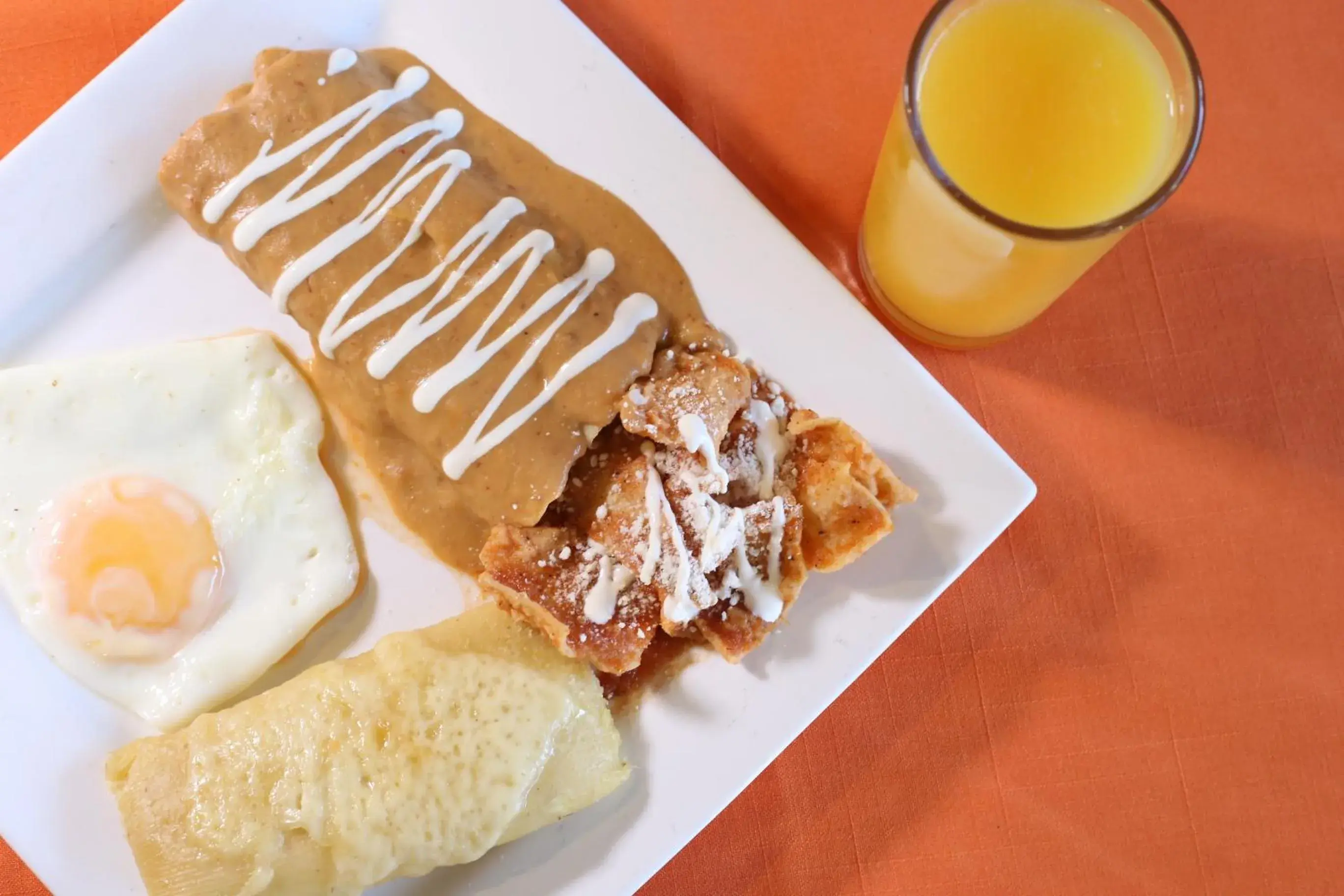 Breakfast, Food in Hotel America Palacio