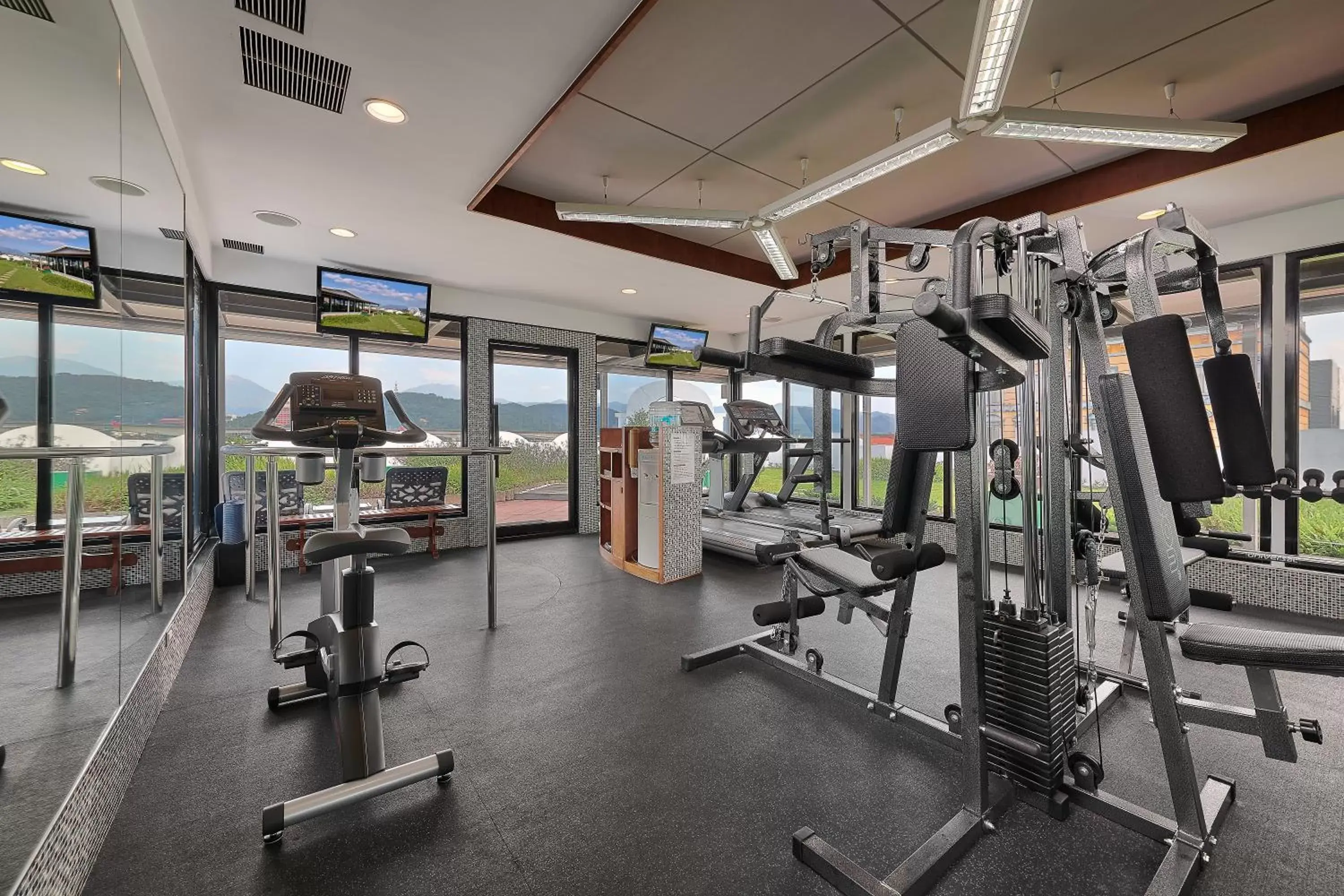 Fitness centre/facilities, Fitness Center/Facilities in The Riviera Hotel Taipei
