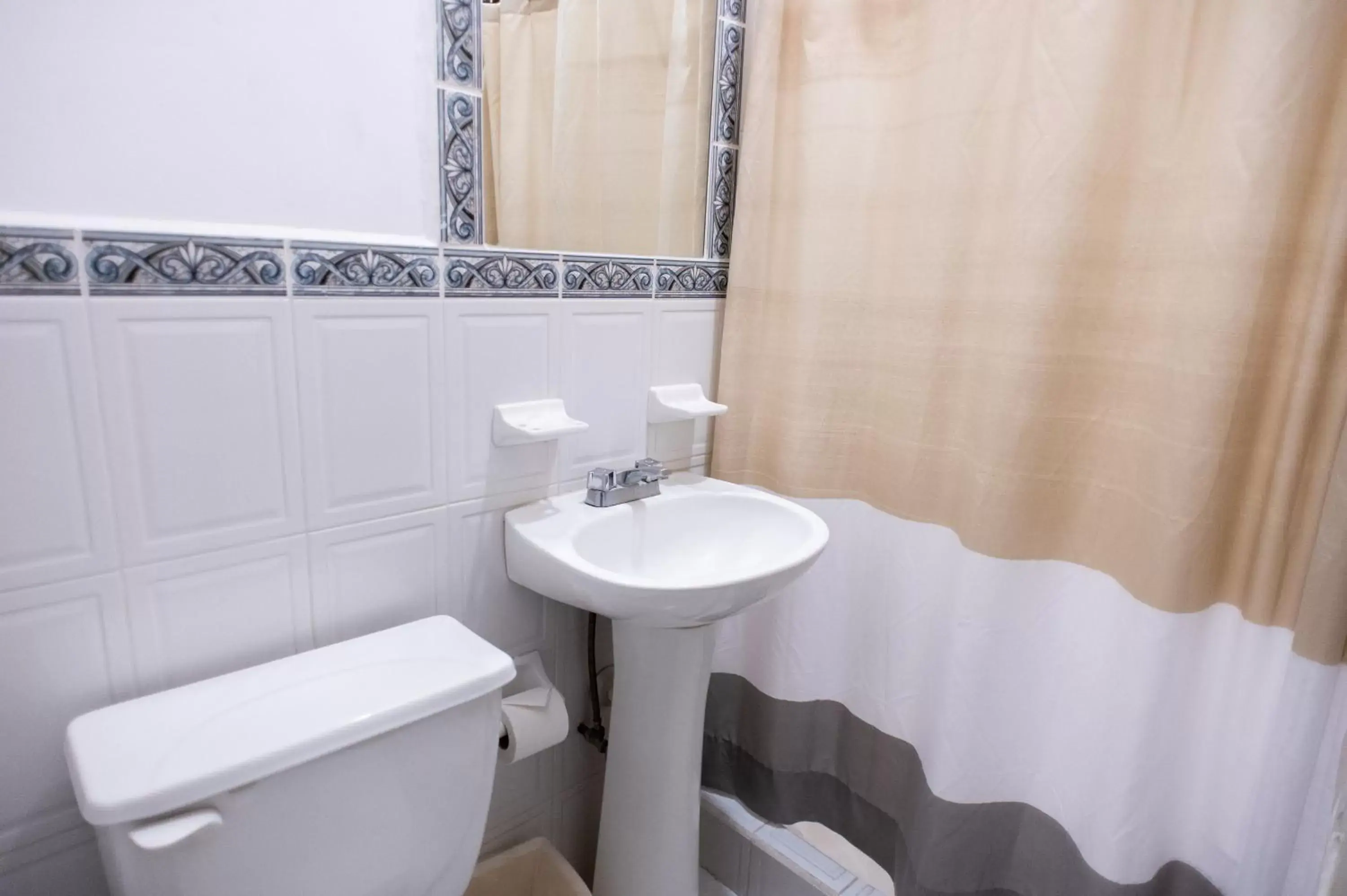 Bathroom in Posada San Miguelito