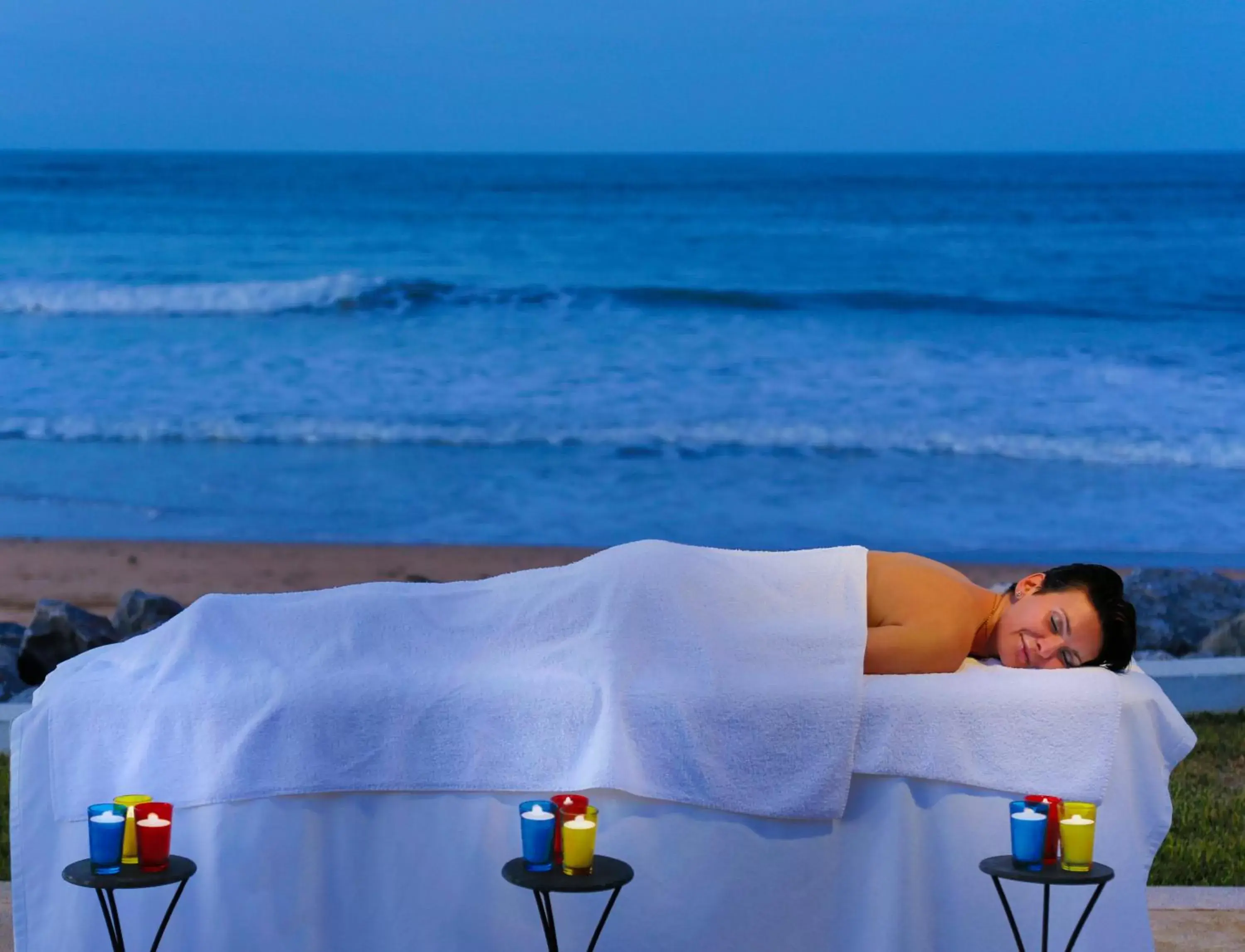 Massage in L' Amphitrite Palace Resort & Spa