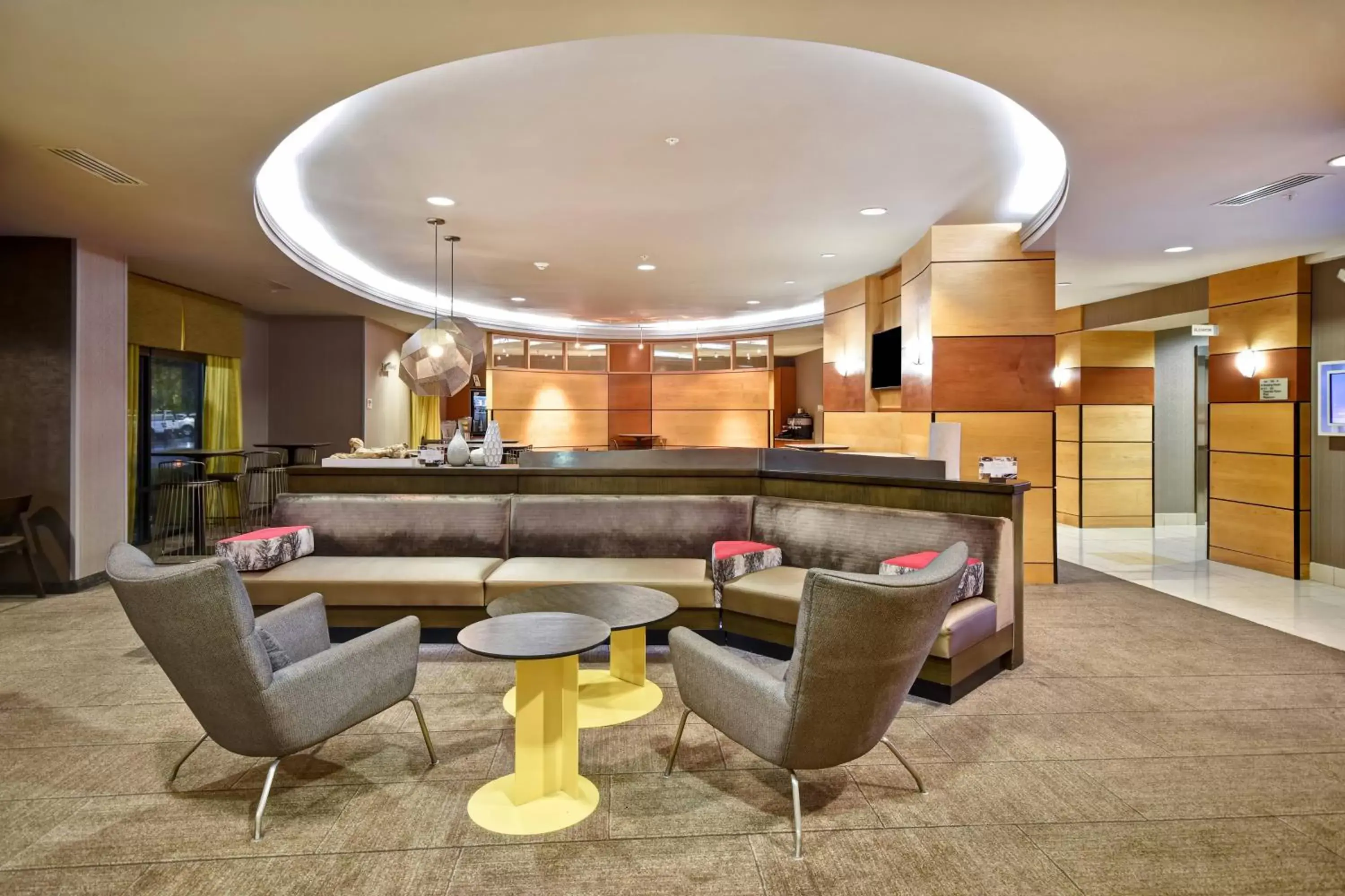 Lobby or reception in SpringHill Suites Louisville Airport