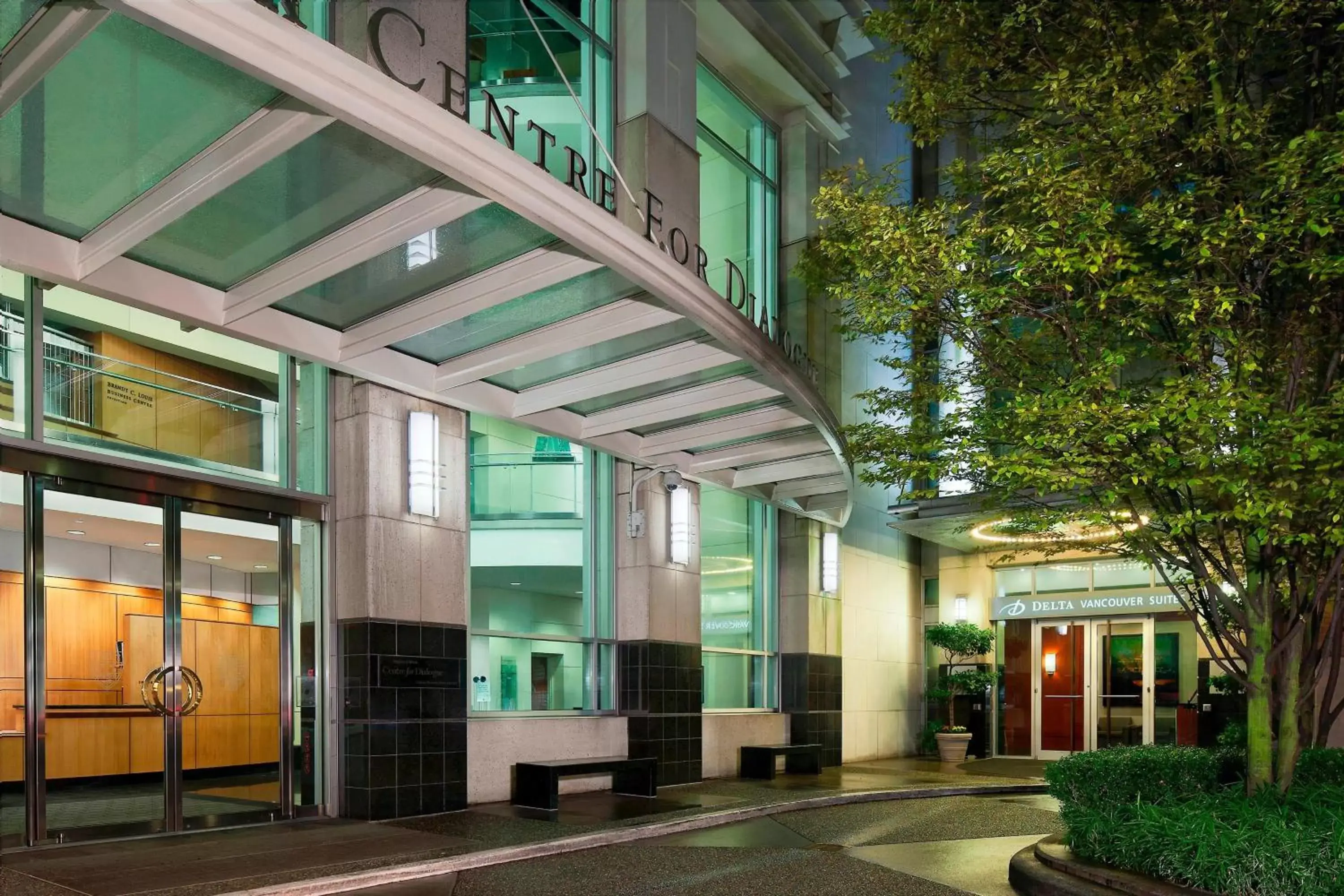 Property Building in Delta Hotels by Marriott Vancouver Downtown Suites