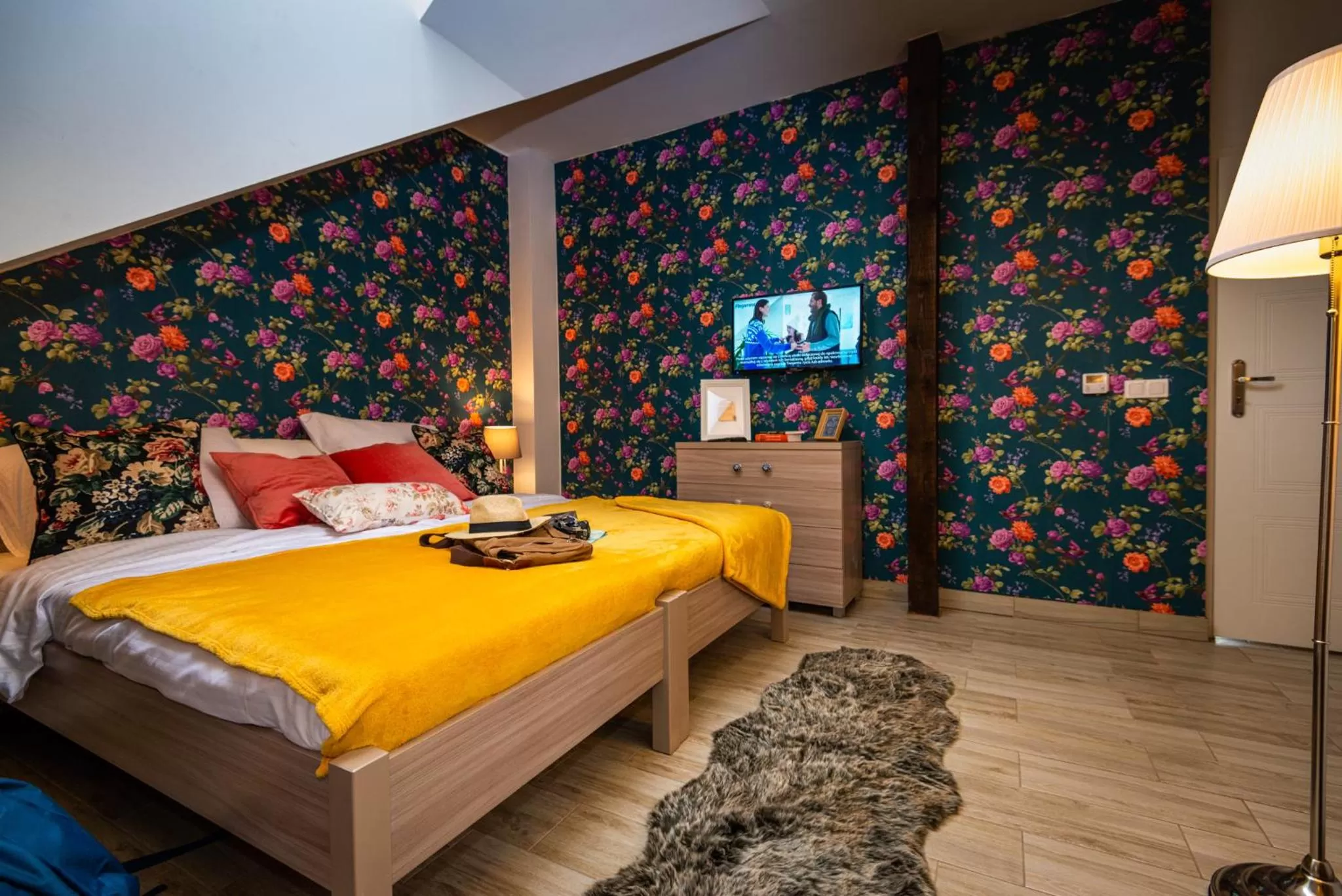 Bed in Pokoje w Starej Karczmie - by Upstairs