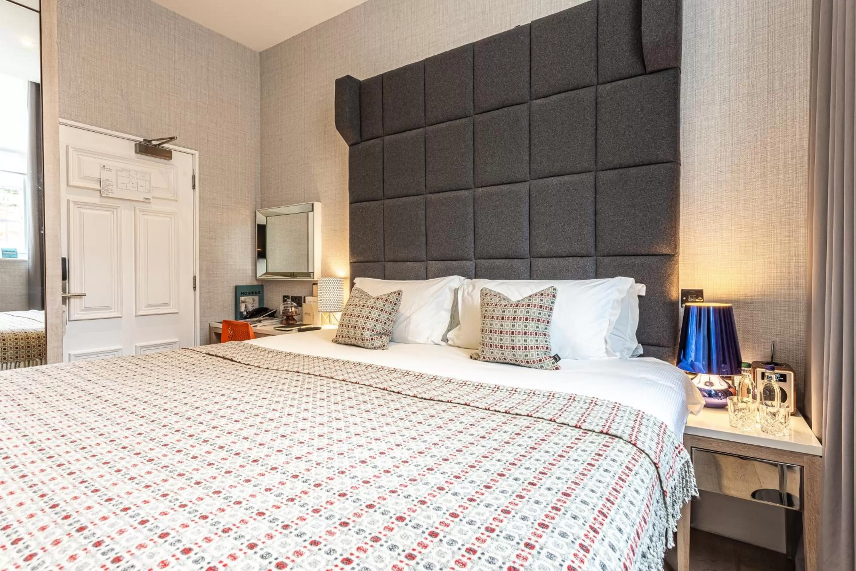 Bed in The Inn on the Mile