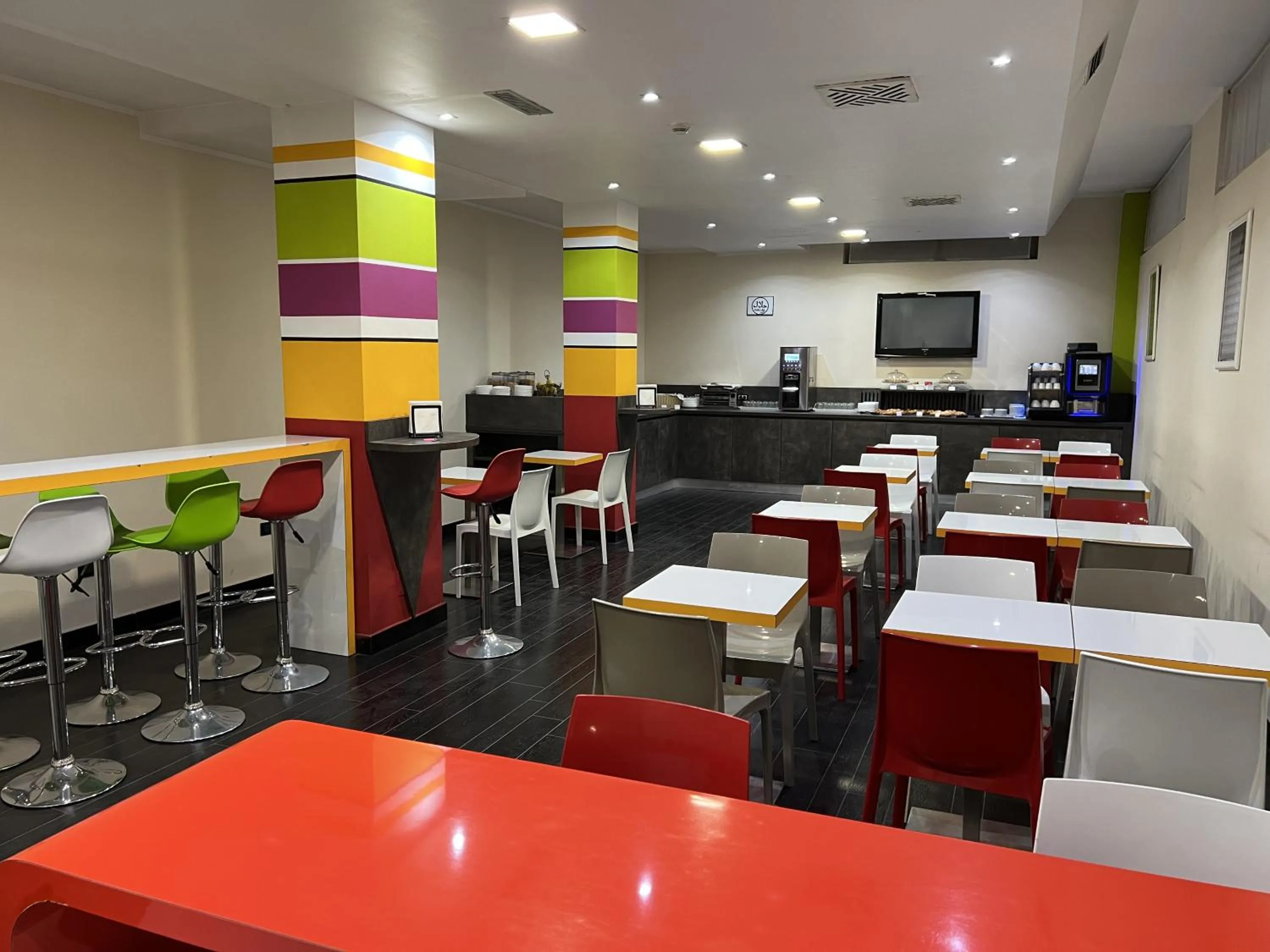 Restaurant/places to eat in Hotel Milano Palmanova