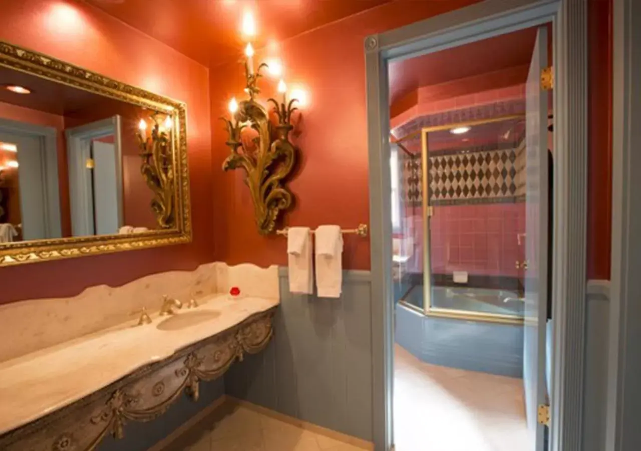 Bathroom in Madonna Inn