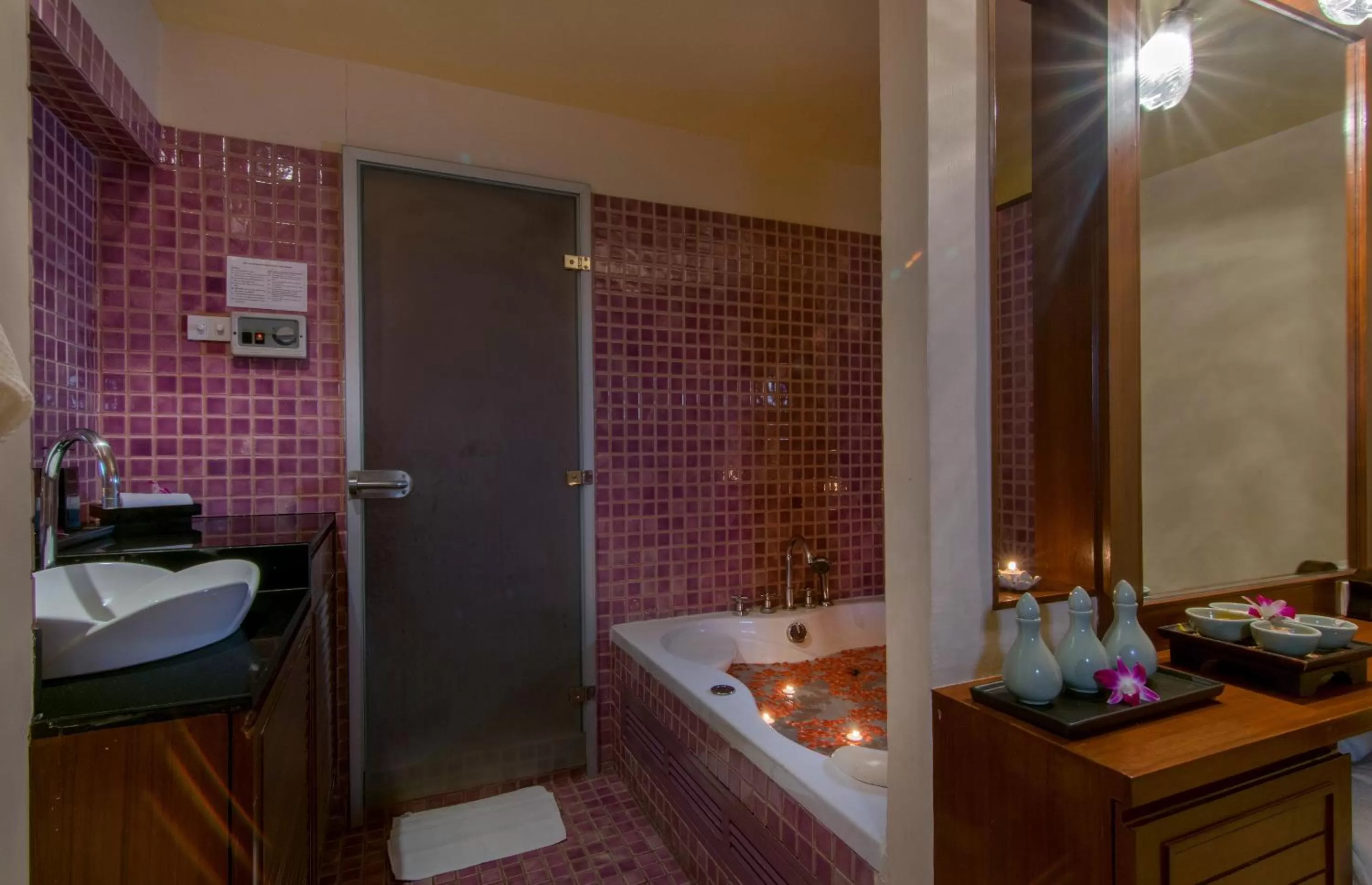 Spa and wellness centre/facilities in The Sukosol Hotel