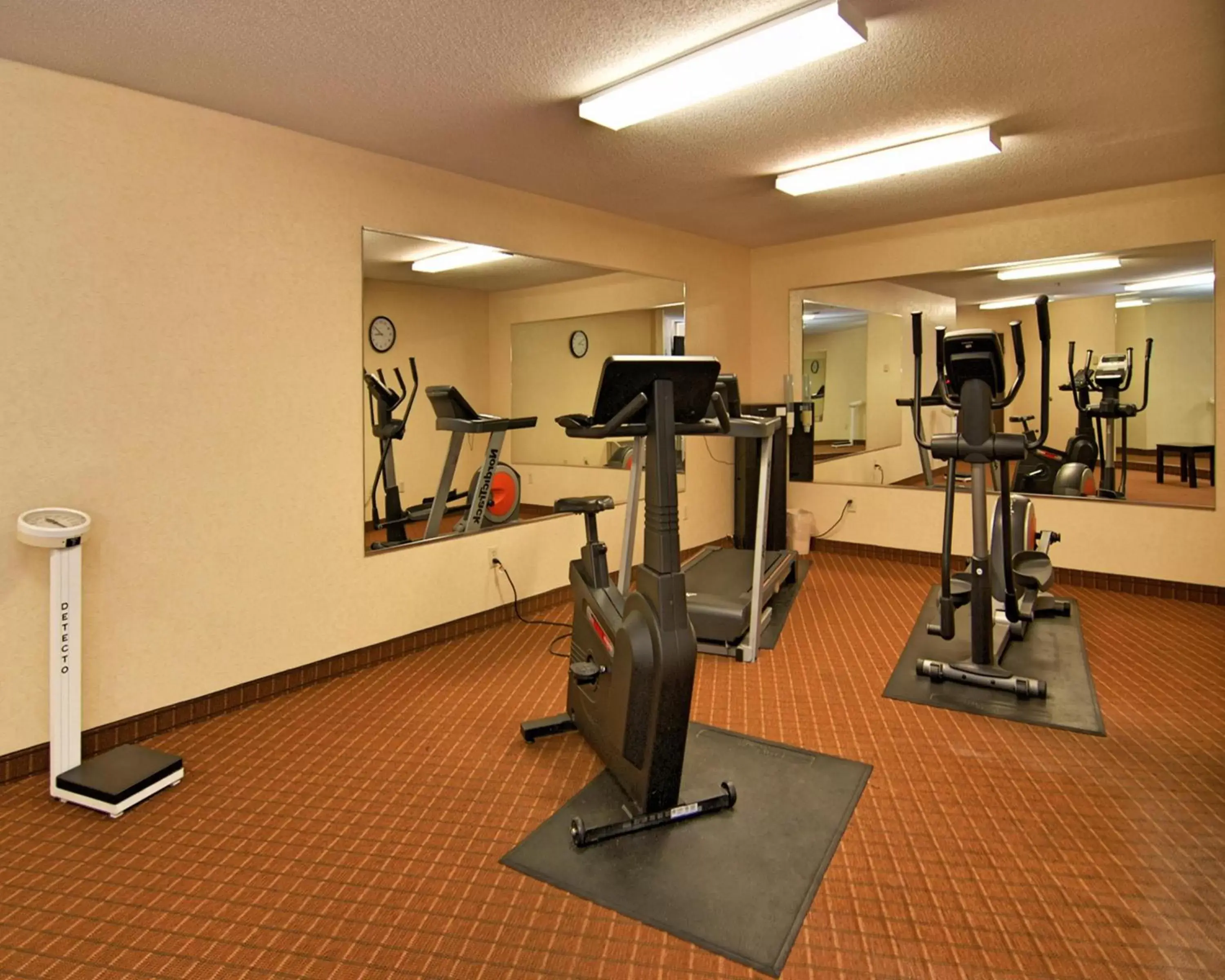 Fitness centre/facilities, Fitness Center/Facilities in Baymont by Wyndham Winston Salem University Area