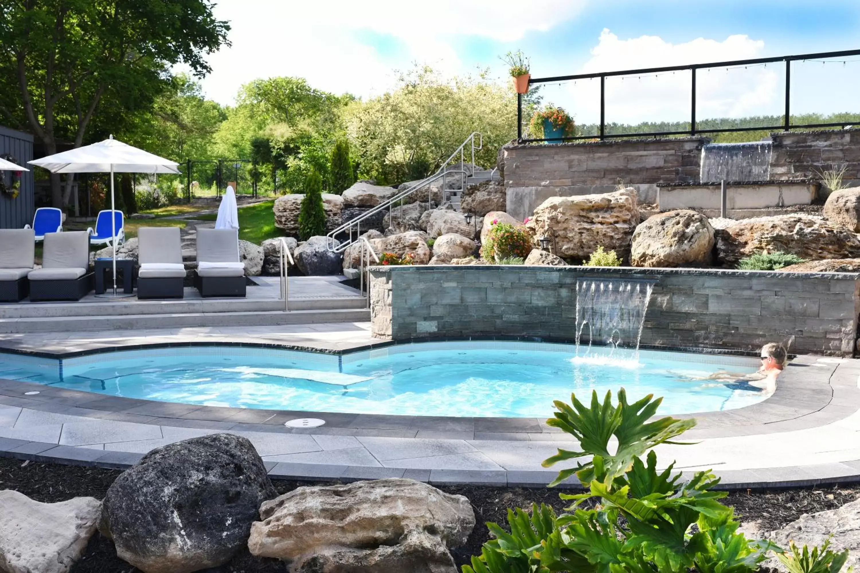 Swimming Pool in Millcroft Inn & Spa