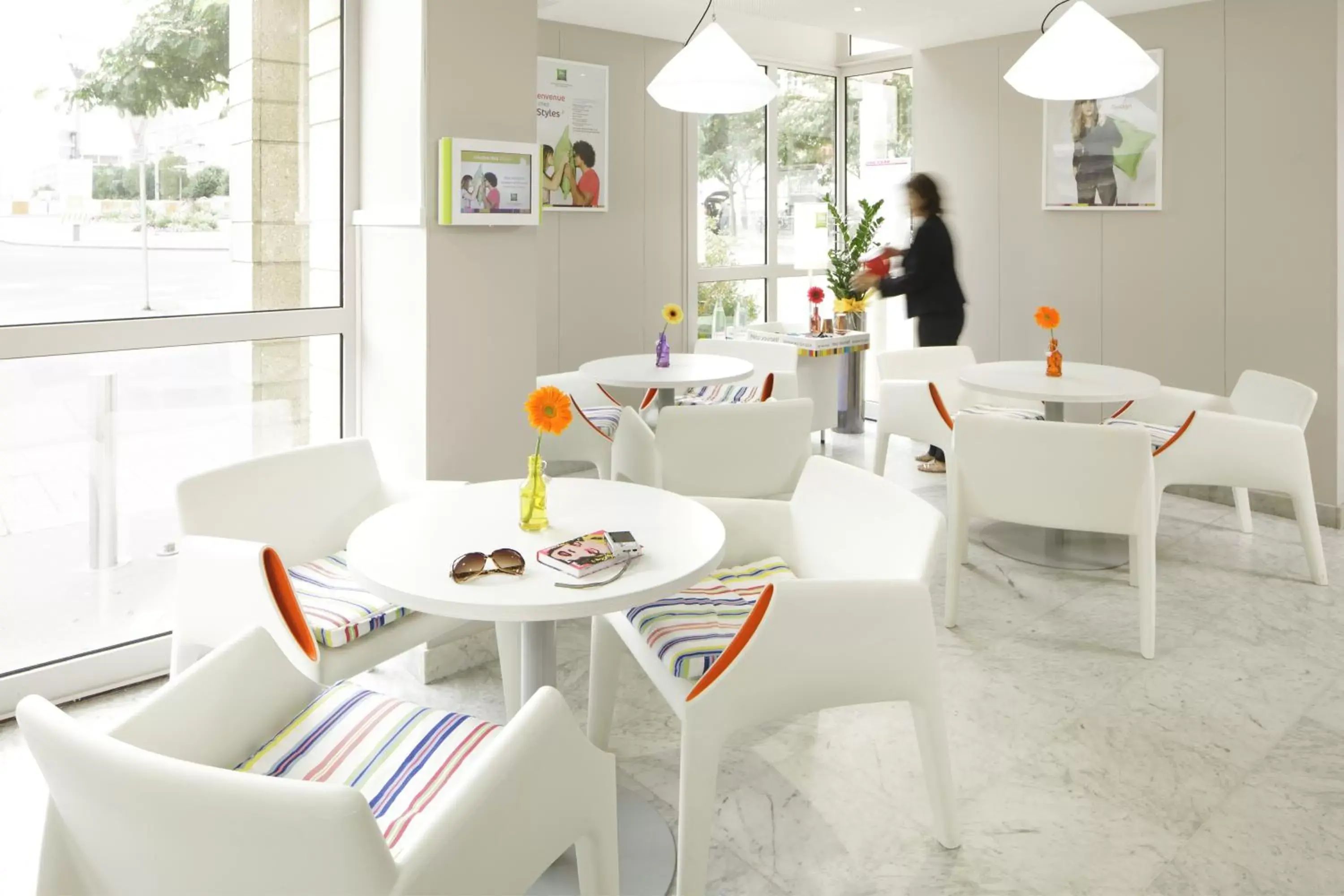 Lobby or reception, Restaurant/Places to Eat in ibis Styles Tours Centre