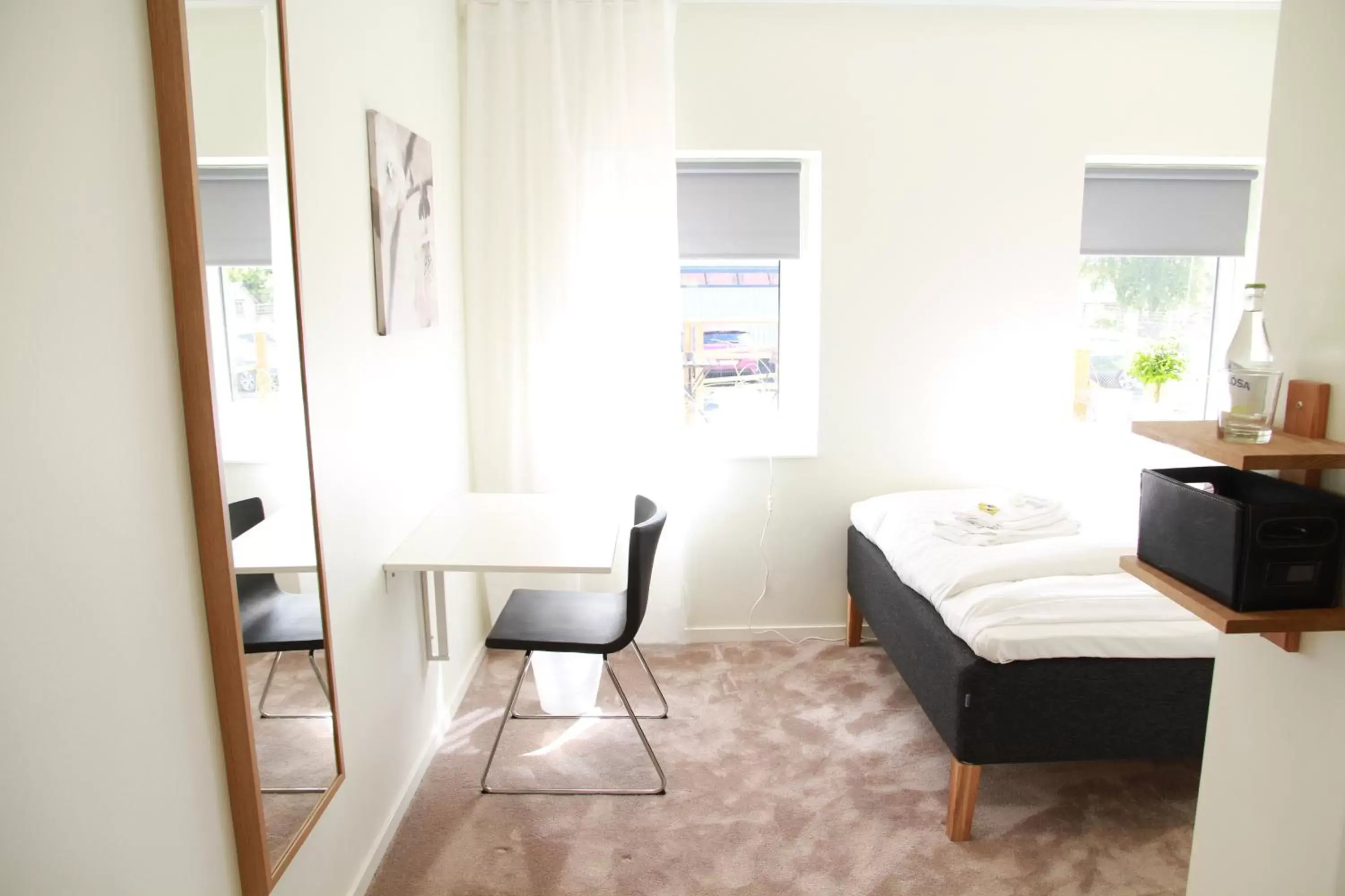 Photo of the whole room in Flygplatshotellet Photo of the whole room in Flygplatshotellet