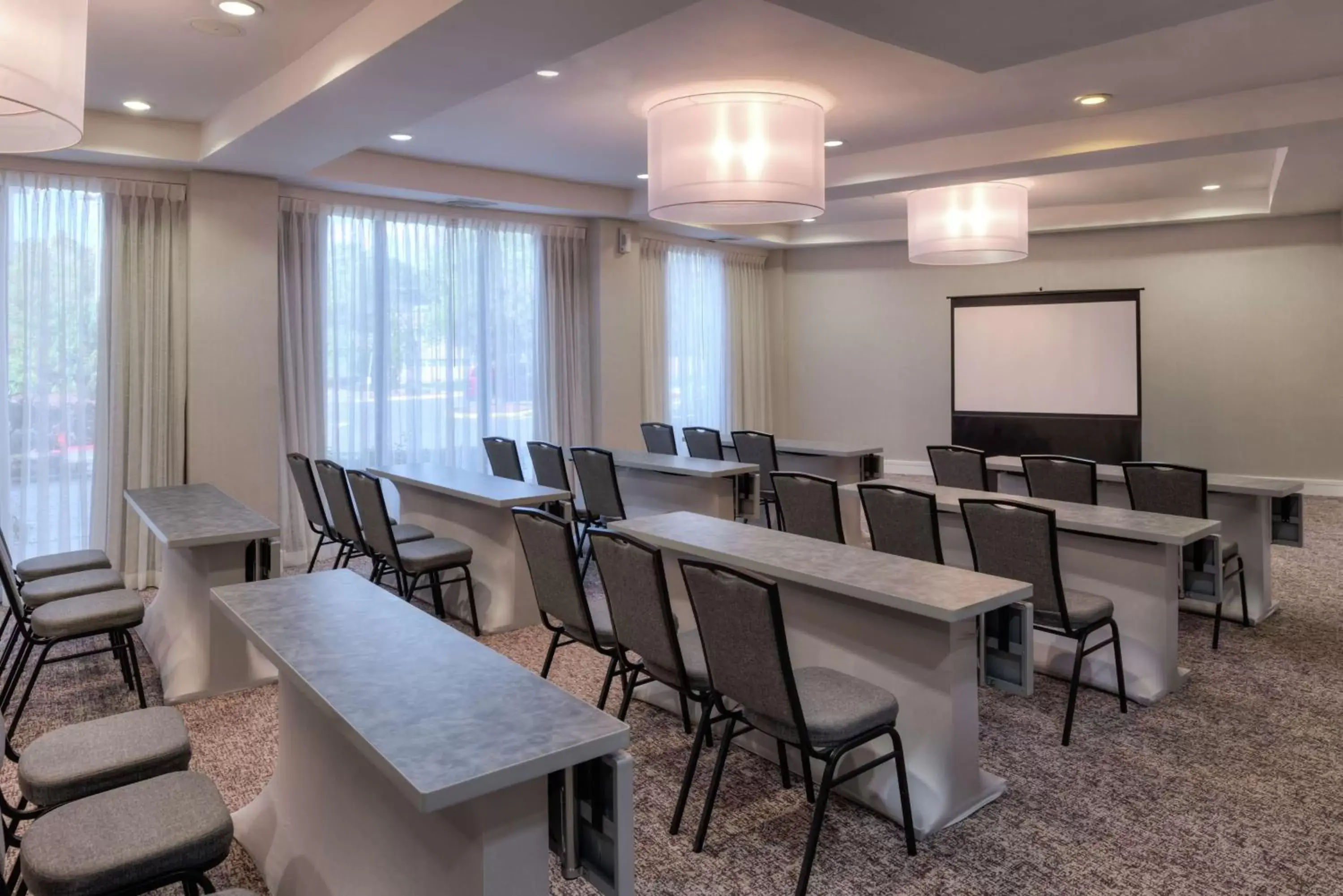 Meeting/conference room in DoubleTree by Hilton Atlanta North Druid Hills/Emory Area