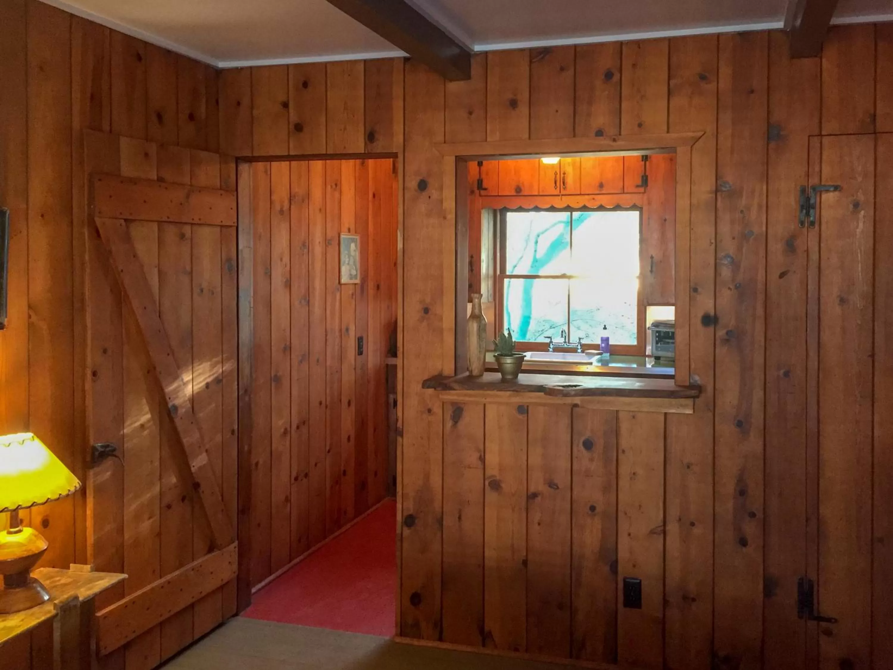 Kitchen/Kitchenette in Joshua Tree Ranch House