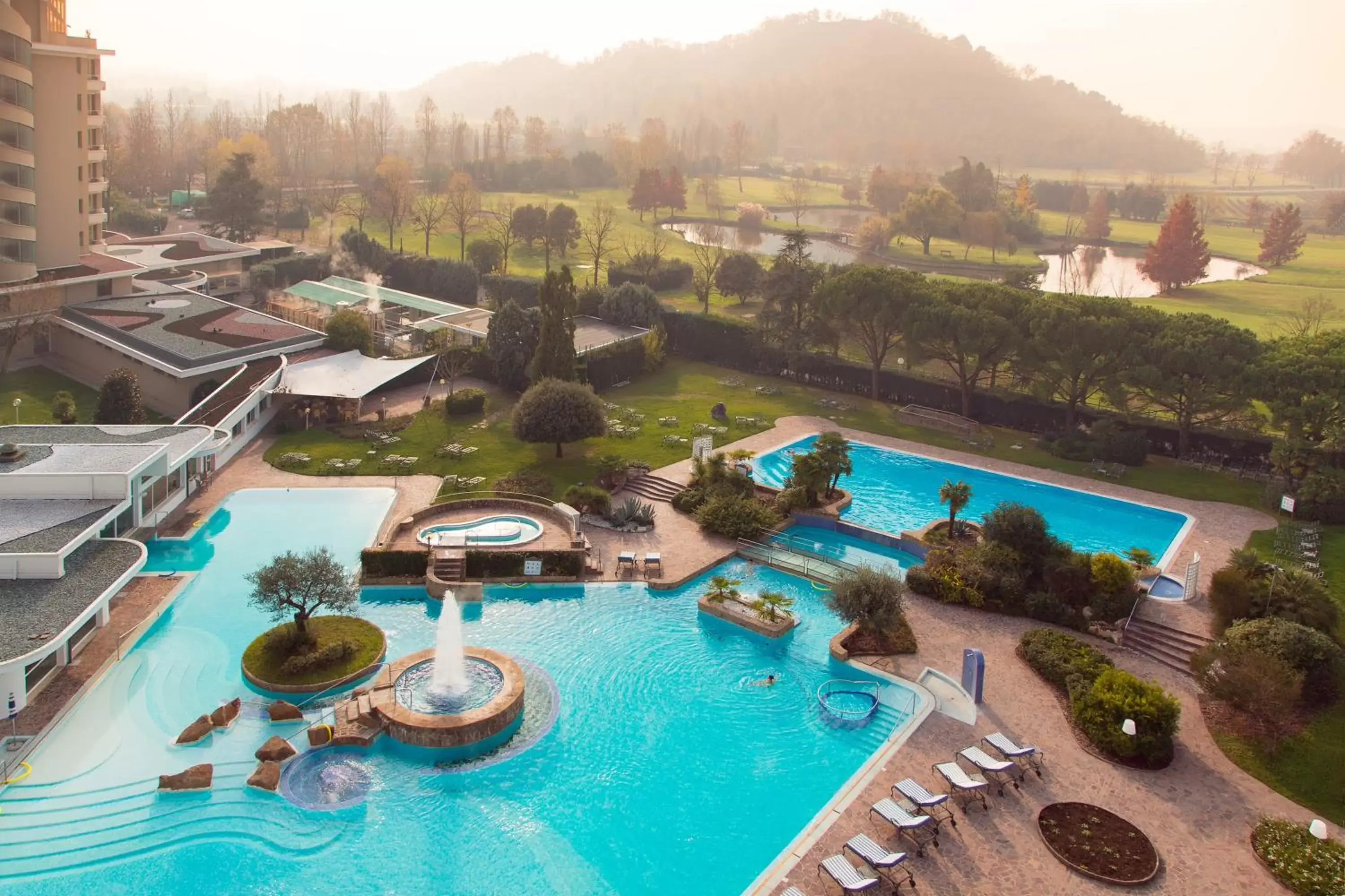 Bird's eye view, Pool View in Hotel Majestic