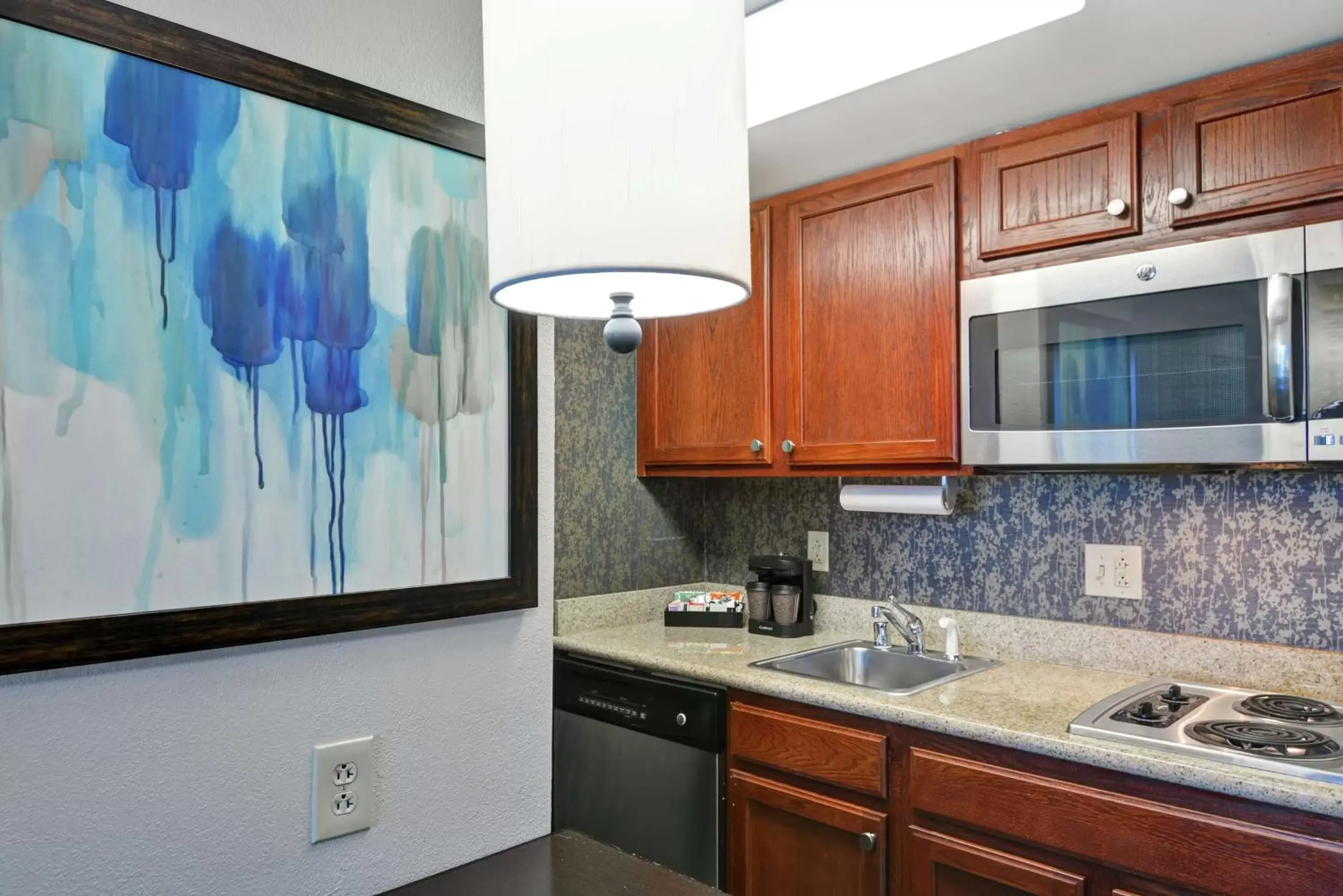 Kitchen or kitchenette, Kitchen/Kitchenette in Homewood Suites by Hilton Lexington Fayette Mall