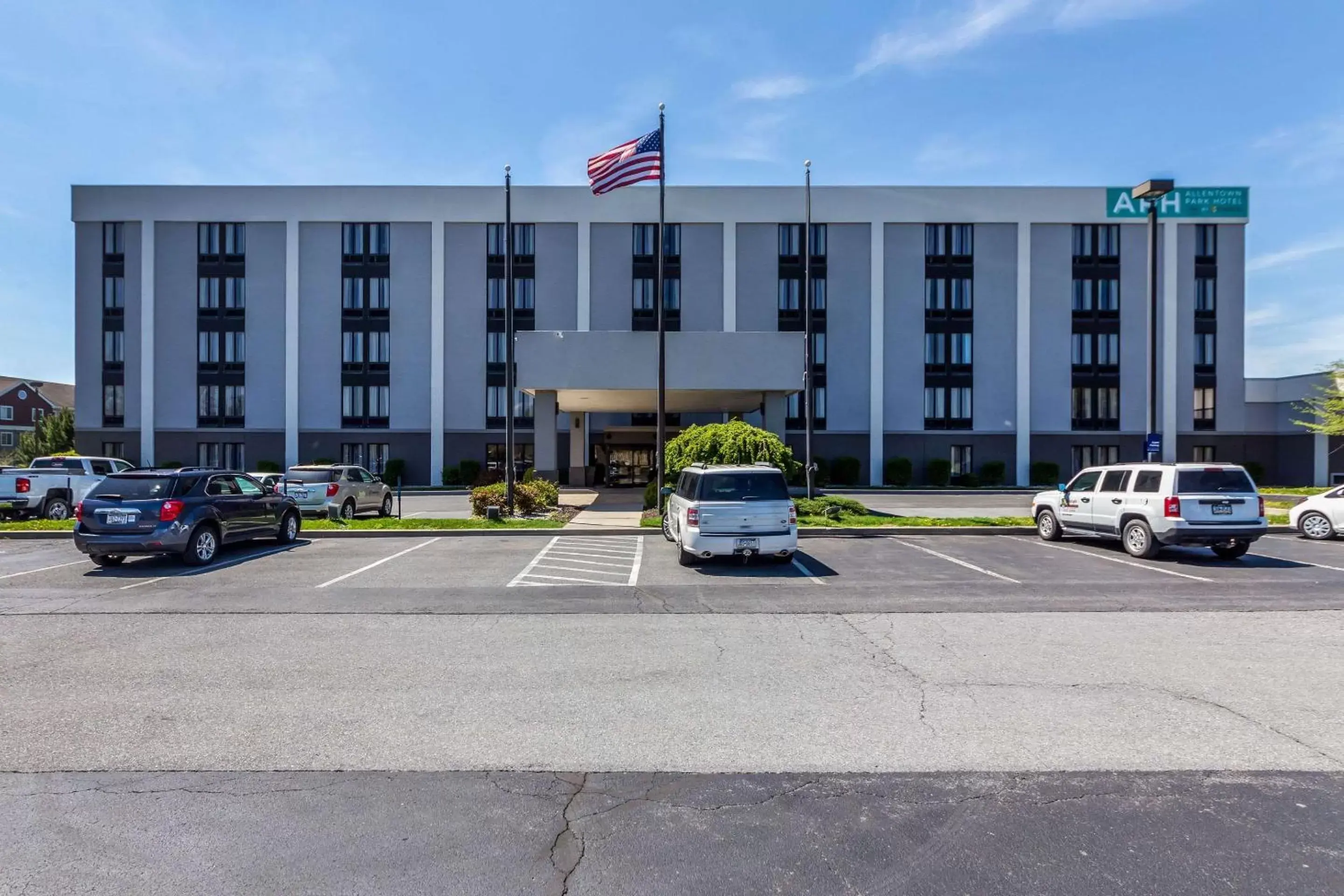 Property Building in Allentown Park Hotel, Ascend Hotel Collection