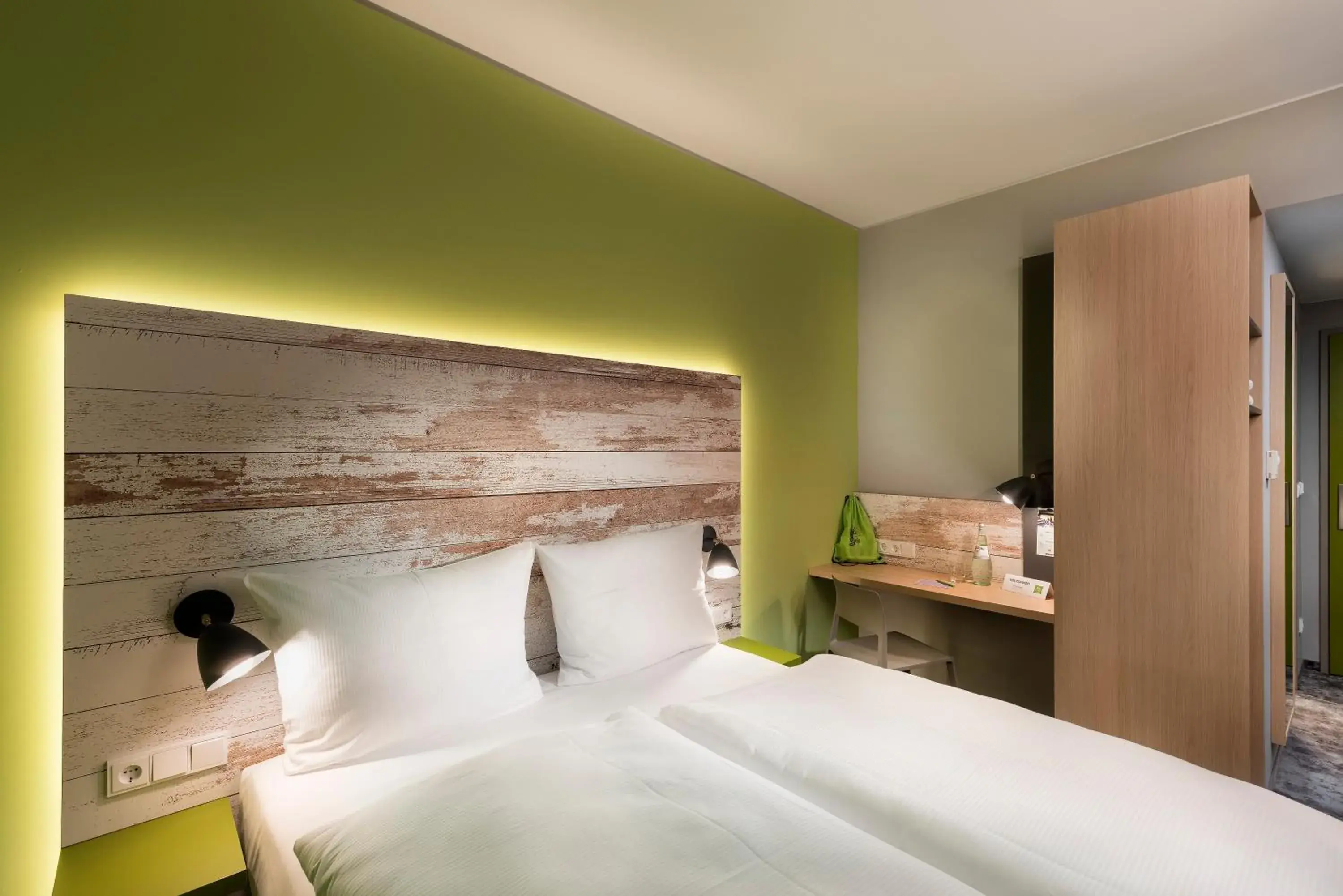 Bed in ibis Styles Stuttgart Vaihingen