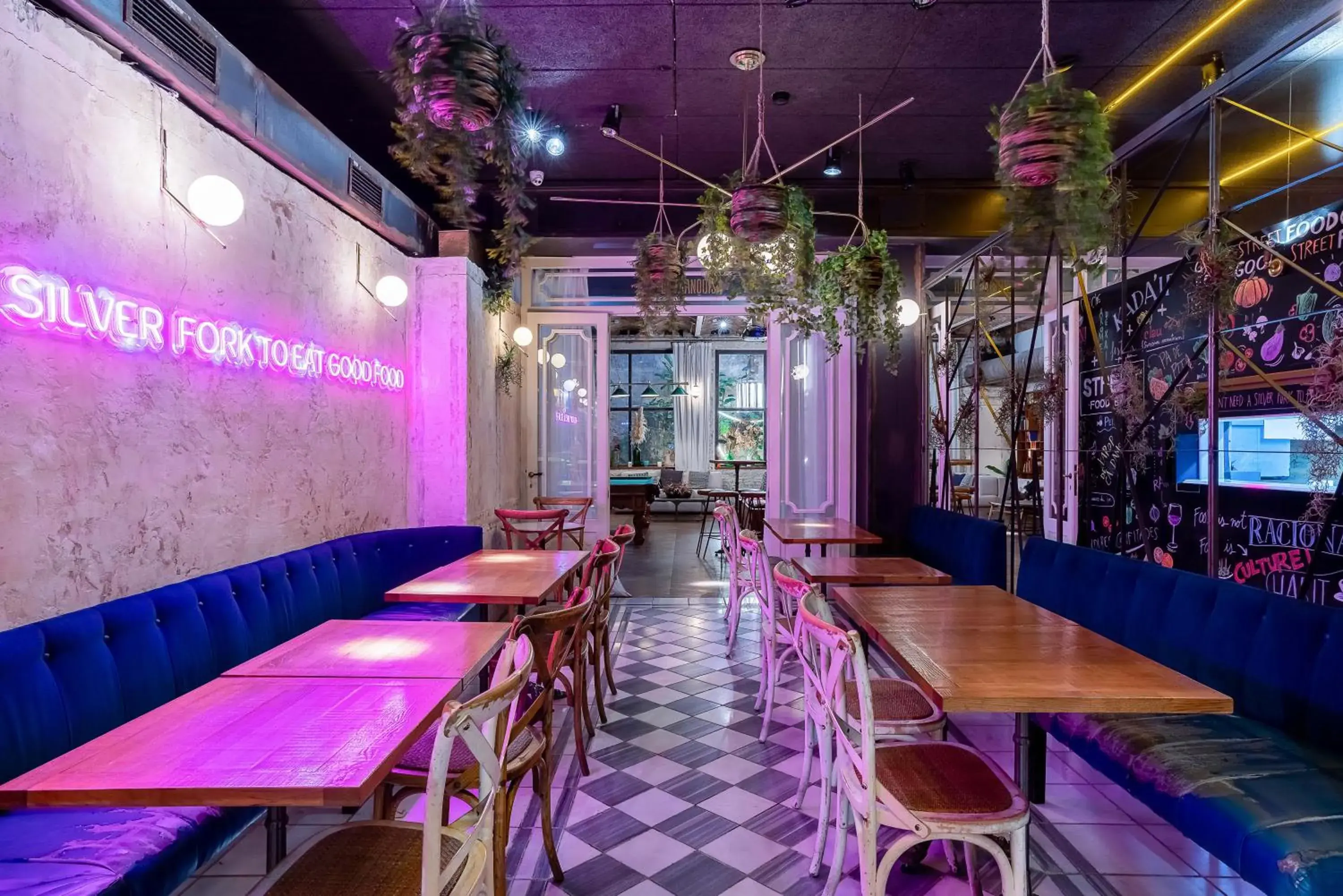 Restaurant/places to eat in Casa Gracia Restaurant/places to eat in Casa Gracia