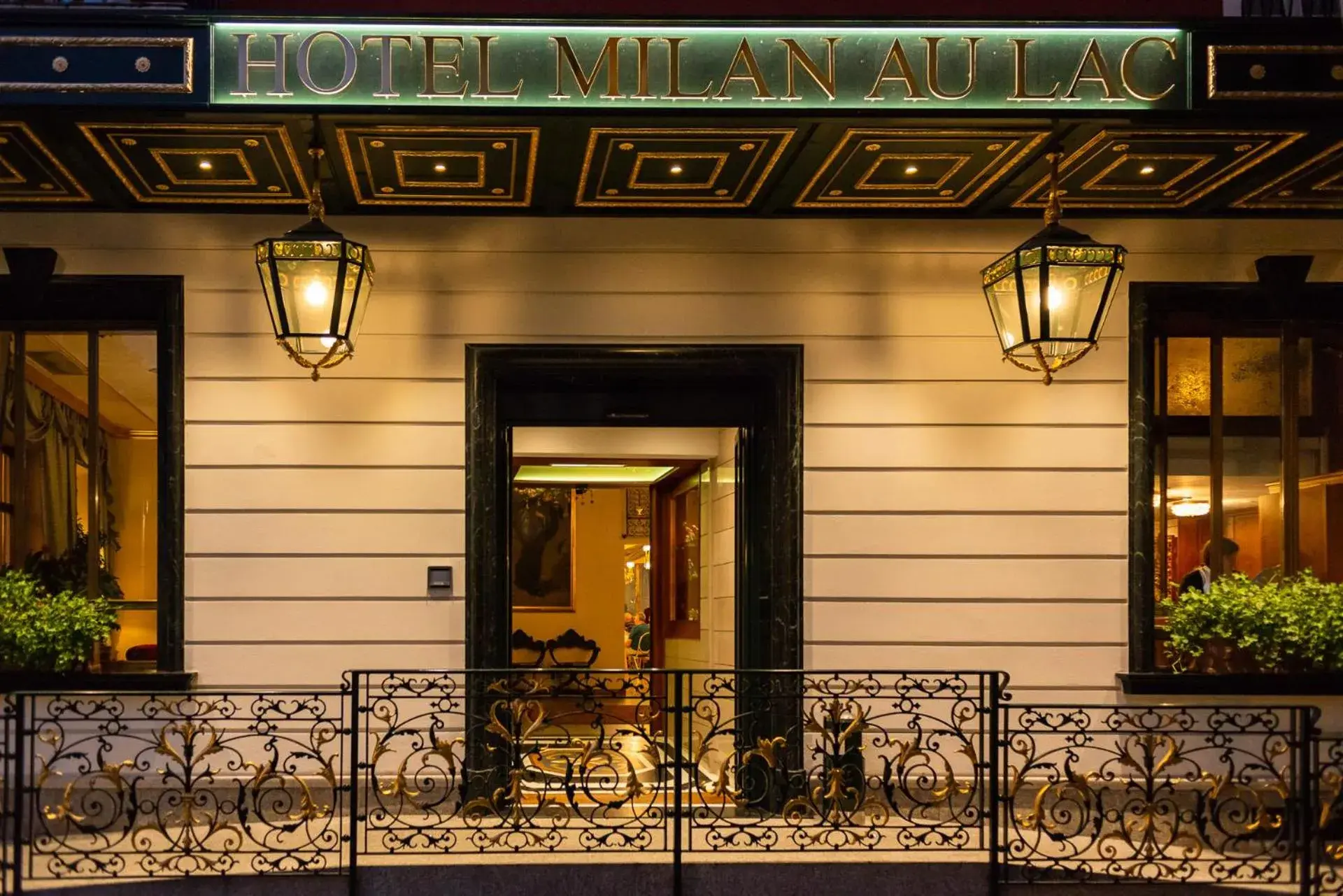 Property building in Hotel Milan Speranza Au Lac