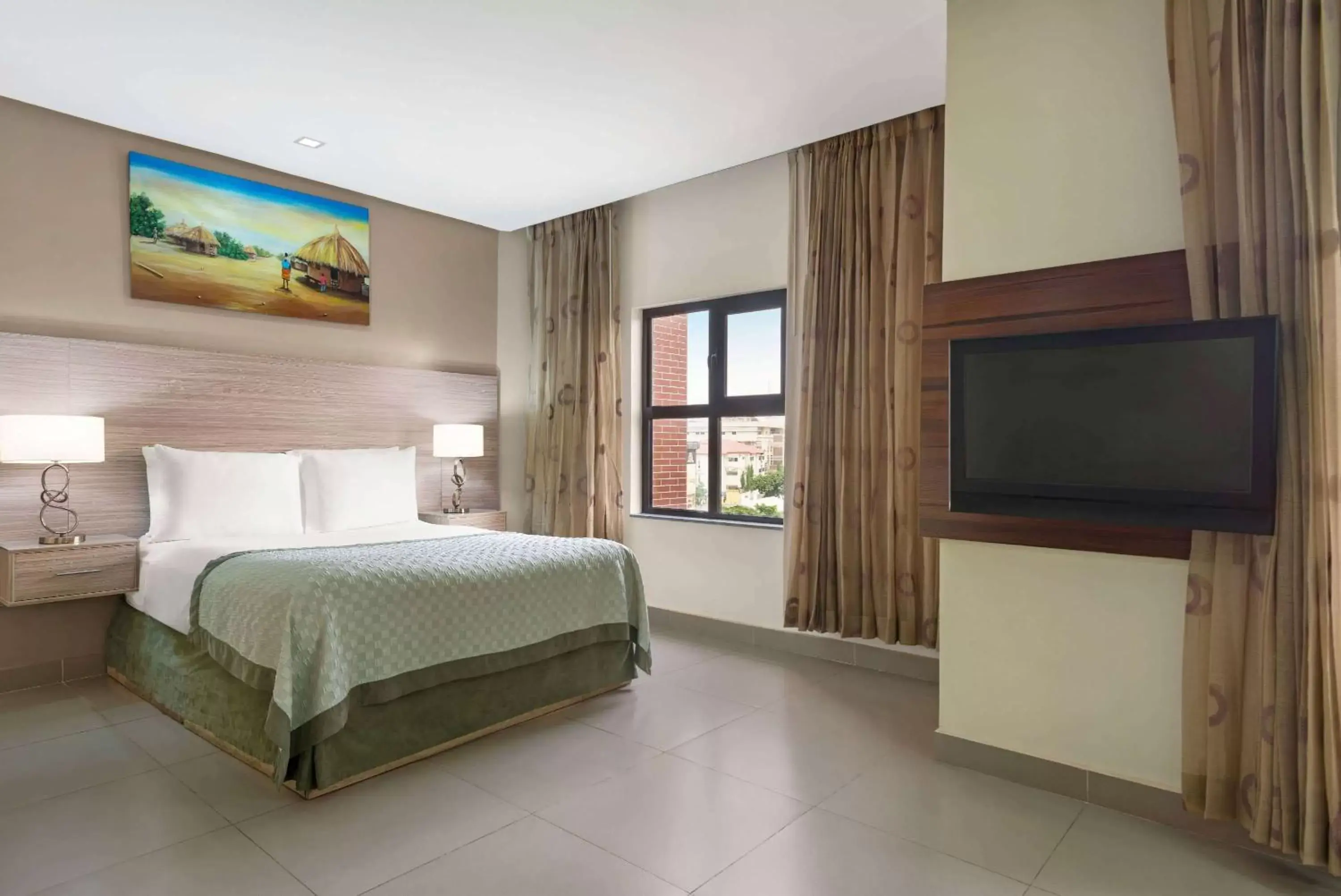 Photo of the whole room, Bed in Hawthorn Suites by Wyndham Abuja