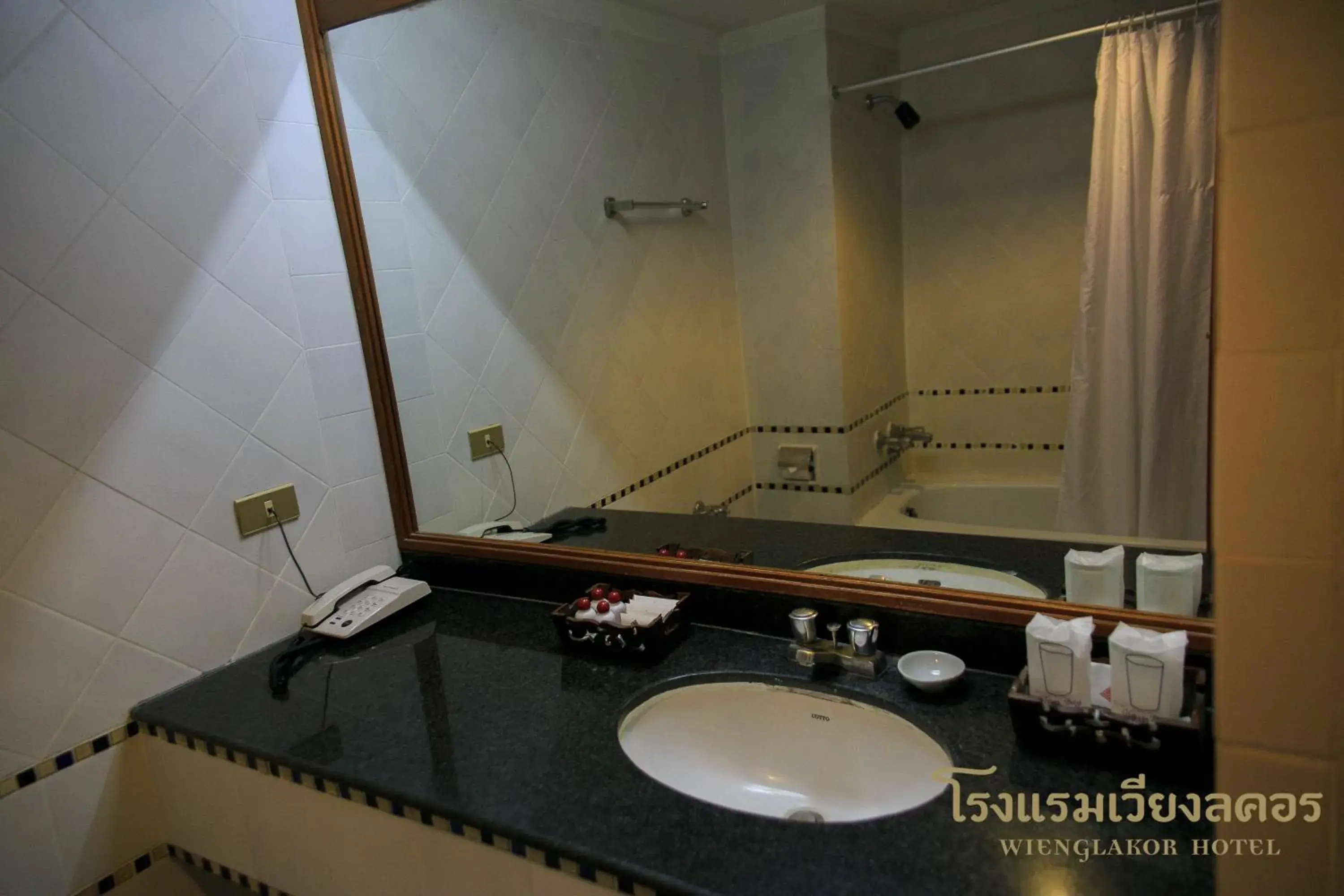 Property building, Bathroom in Wienglakor Hotel (SHA Extra Plus)