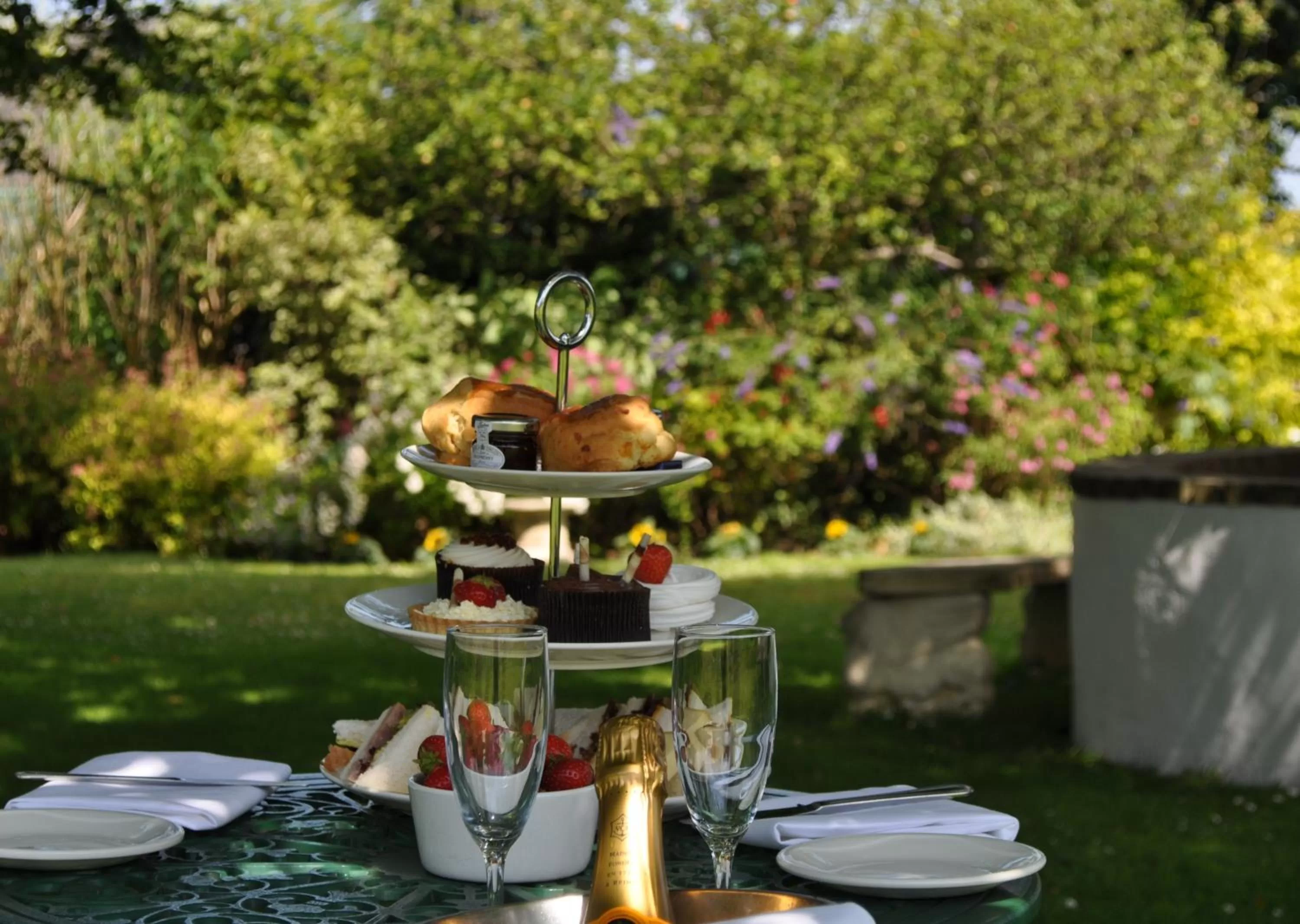 Balcony/Terrace in Maitlandfield House Hotel